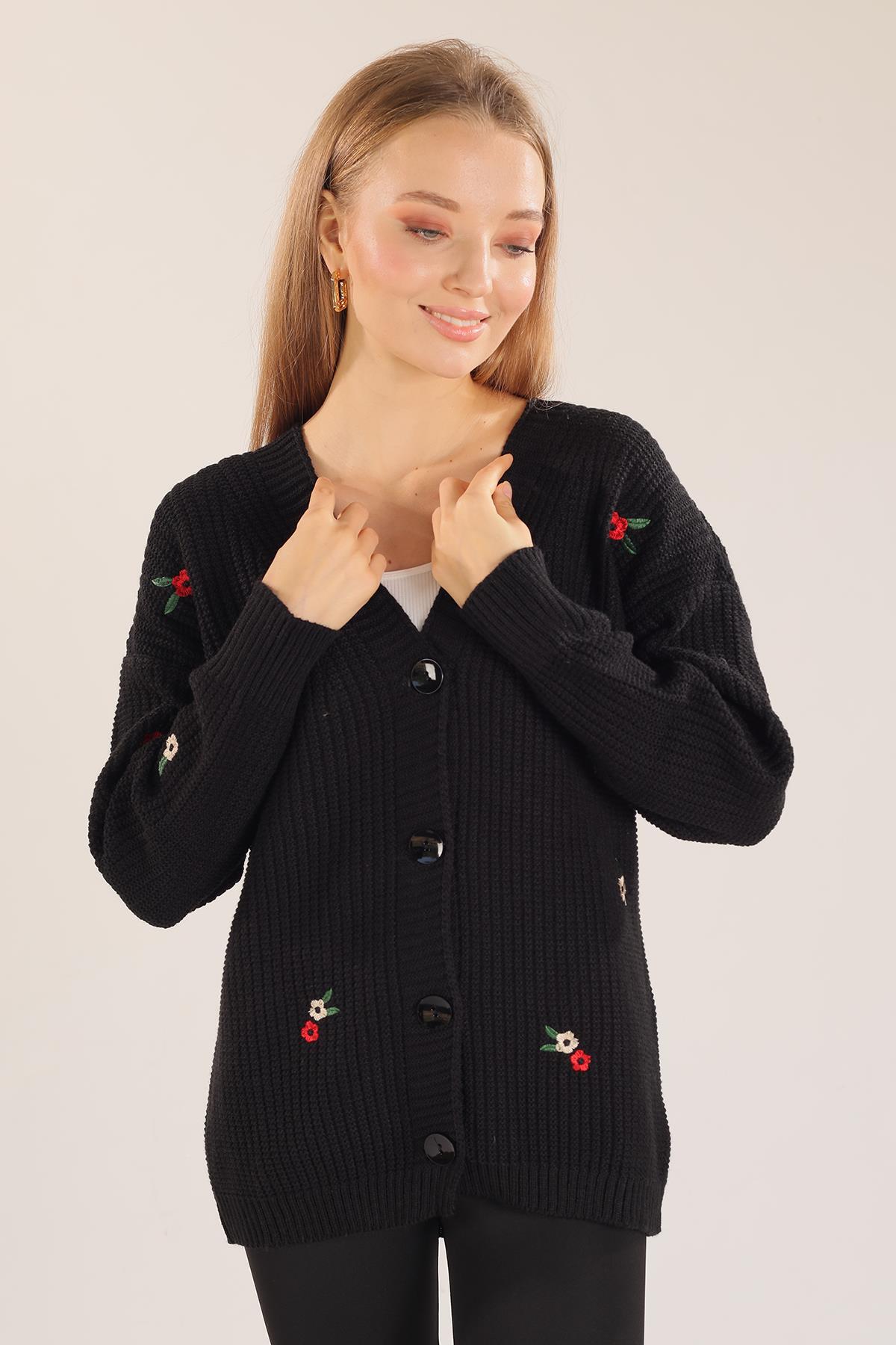 Siyah Çiçek Nakışlı Hırka 383 - 5