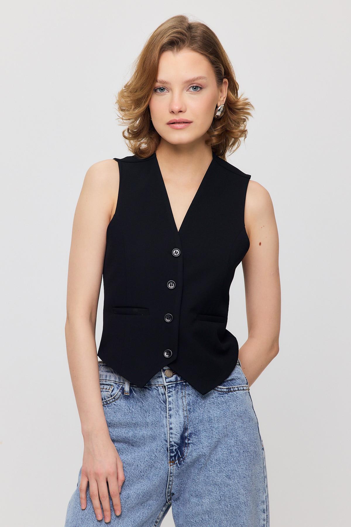 3953 Bel Kemer Detay Yelek Siyah - 1