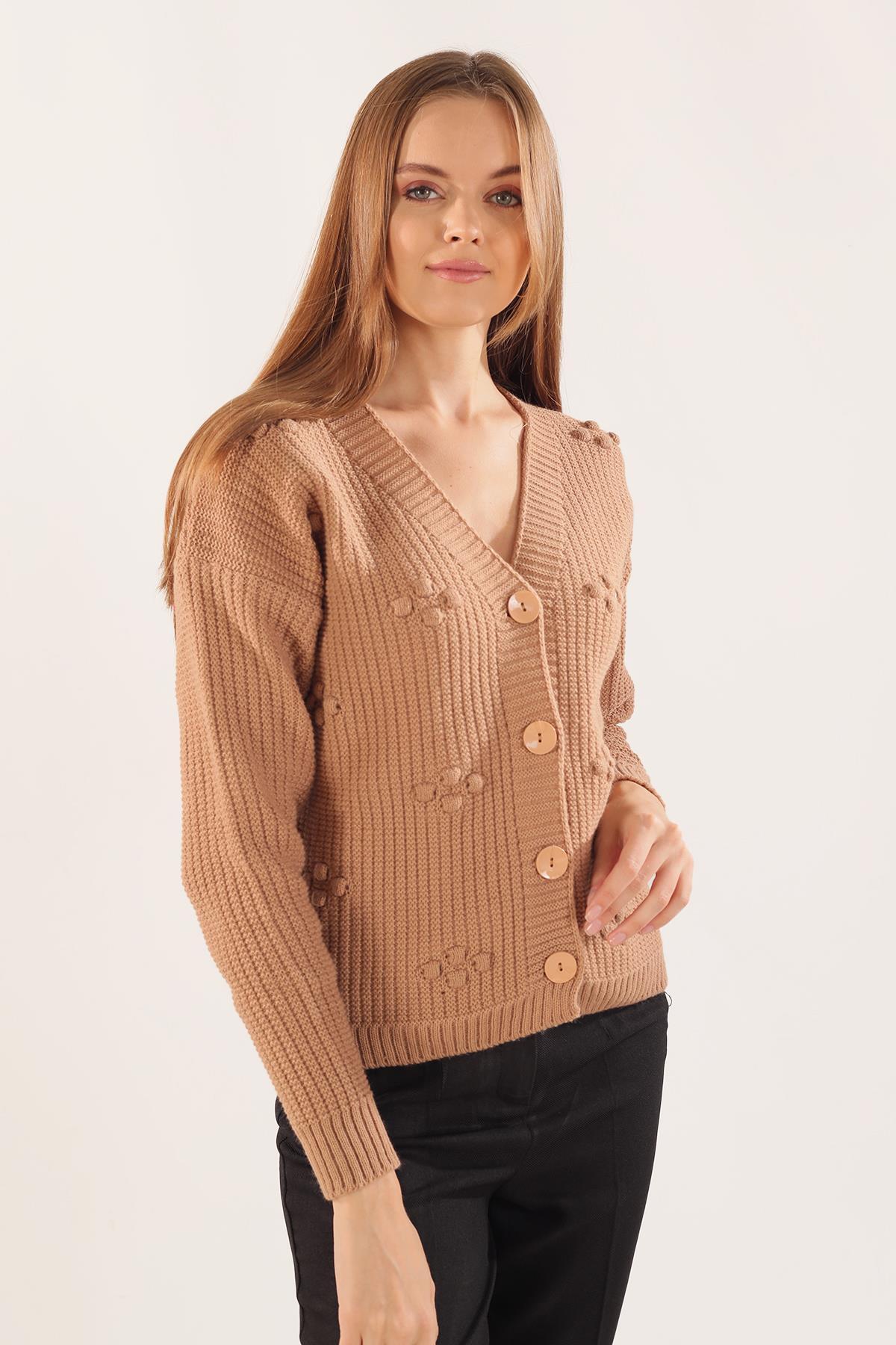 Camel Kabartma Desen Düğmeli Hırka 4002 - 1