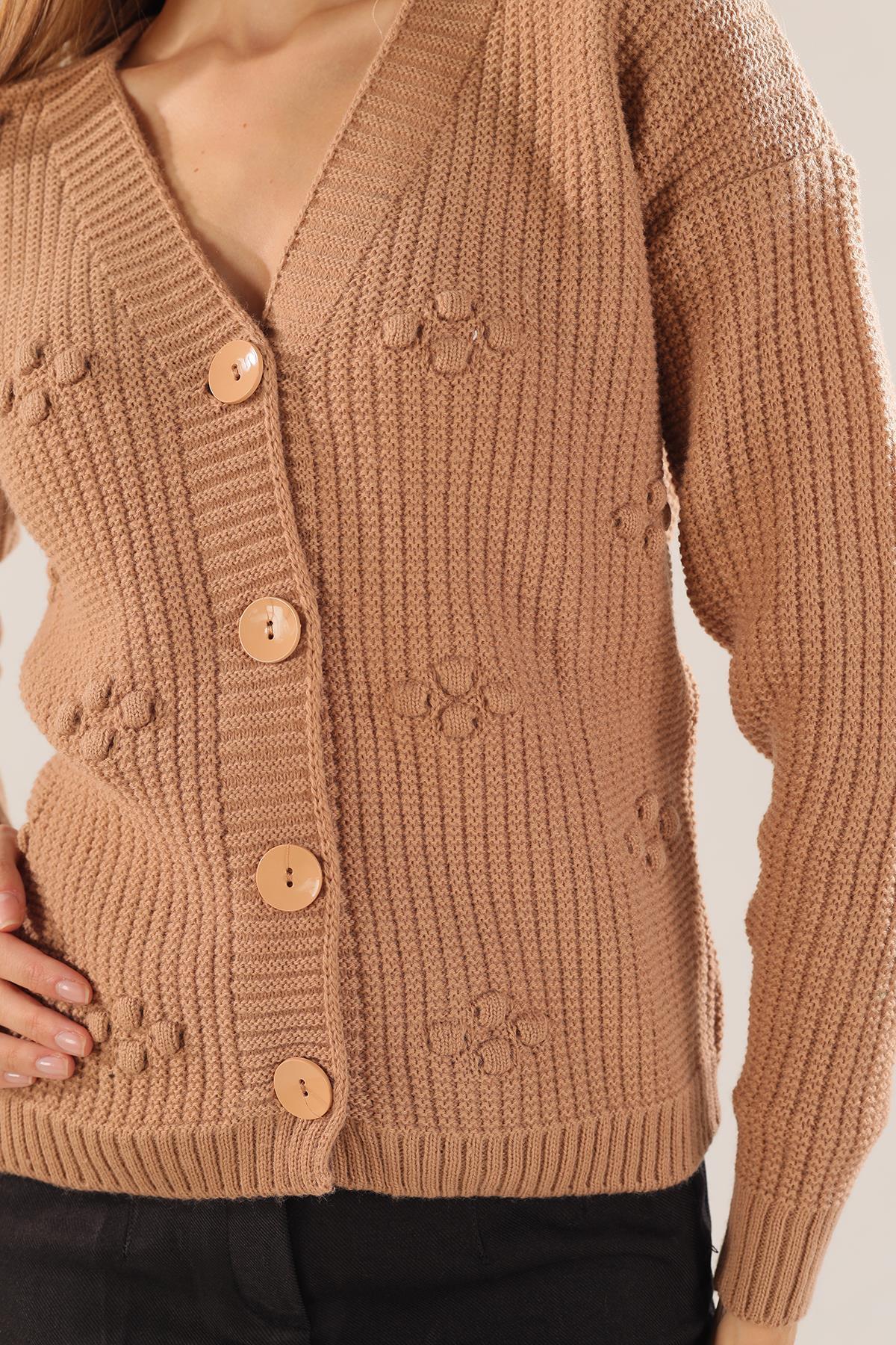Camel Kabartma Desen Düğmeli Hırka 4002 - 3