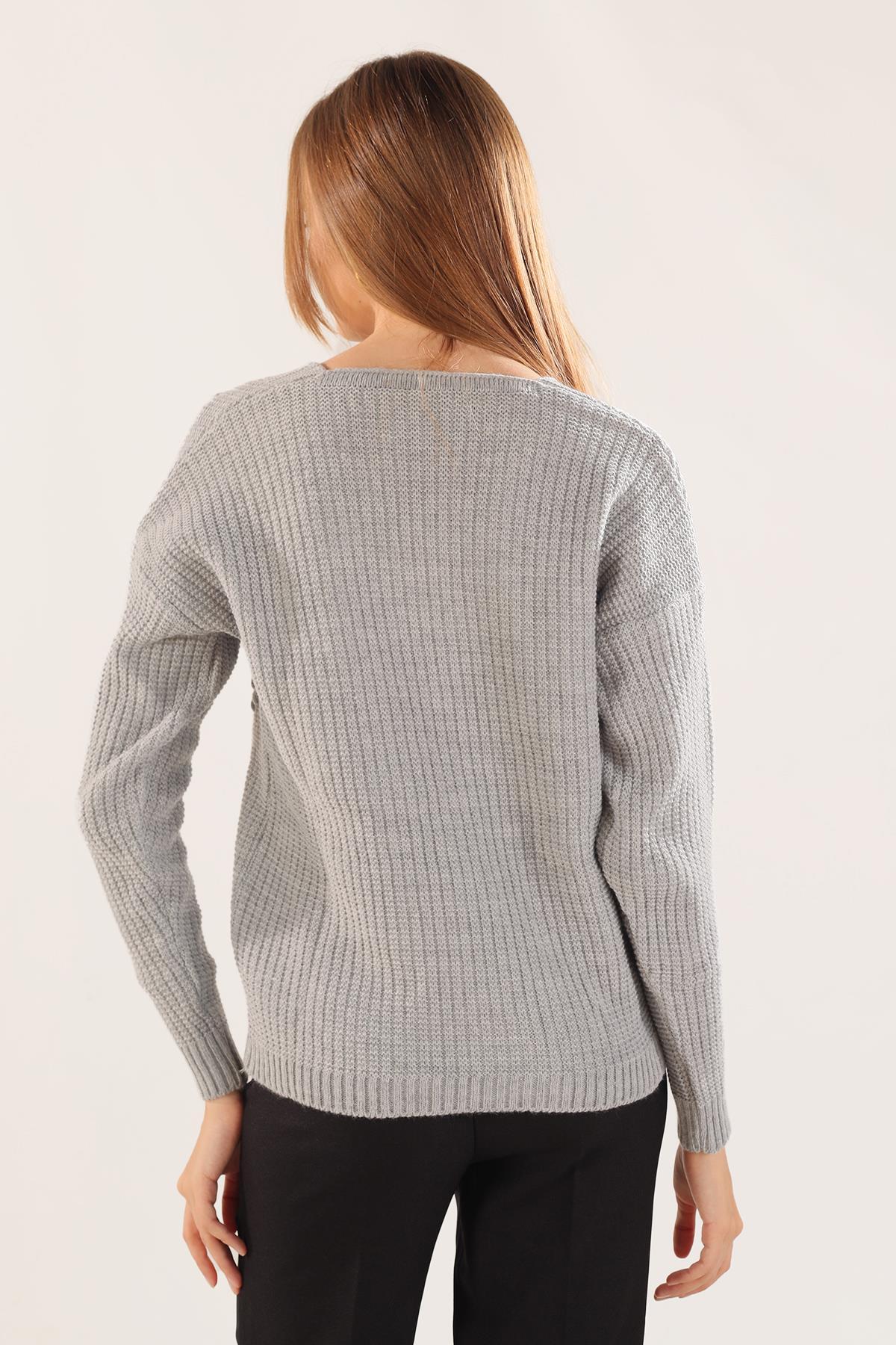 Gri Kabartma Desen Düğmeli Hırka 4002 - 4