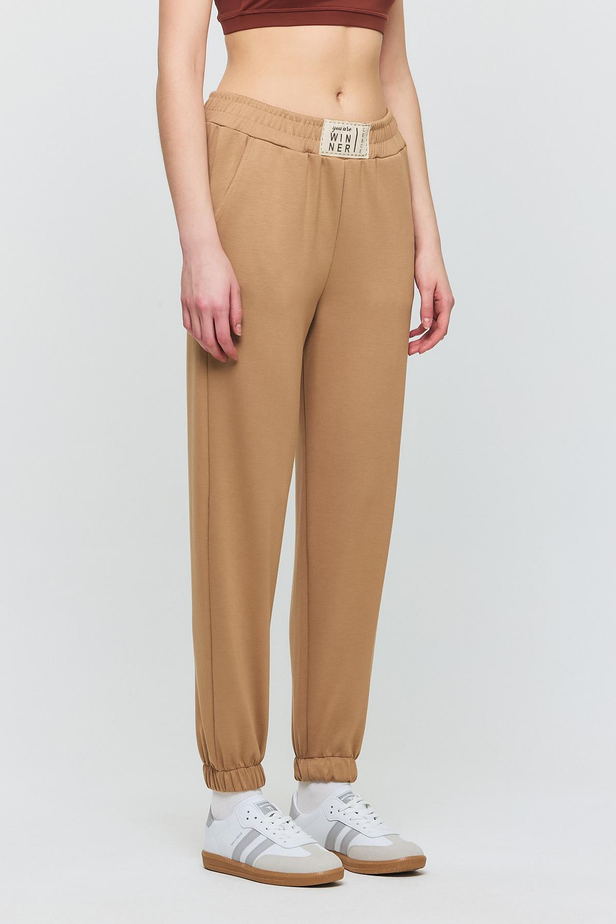 4011 Ön Aksesuar Detay Eşofman Camel - 7