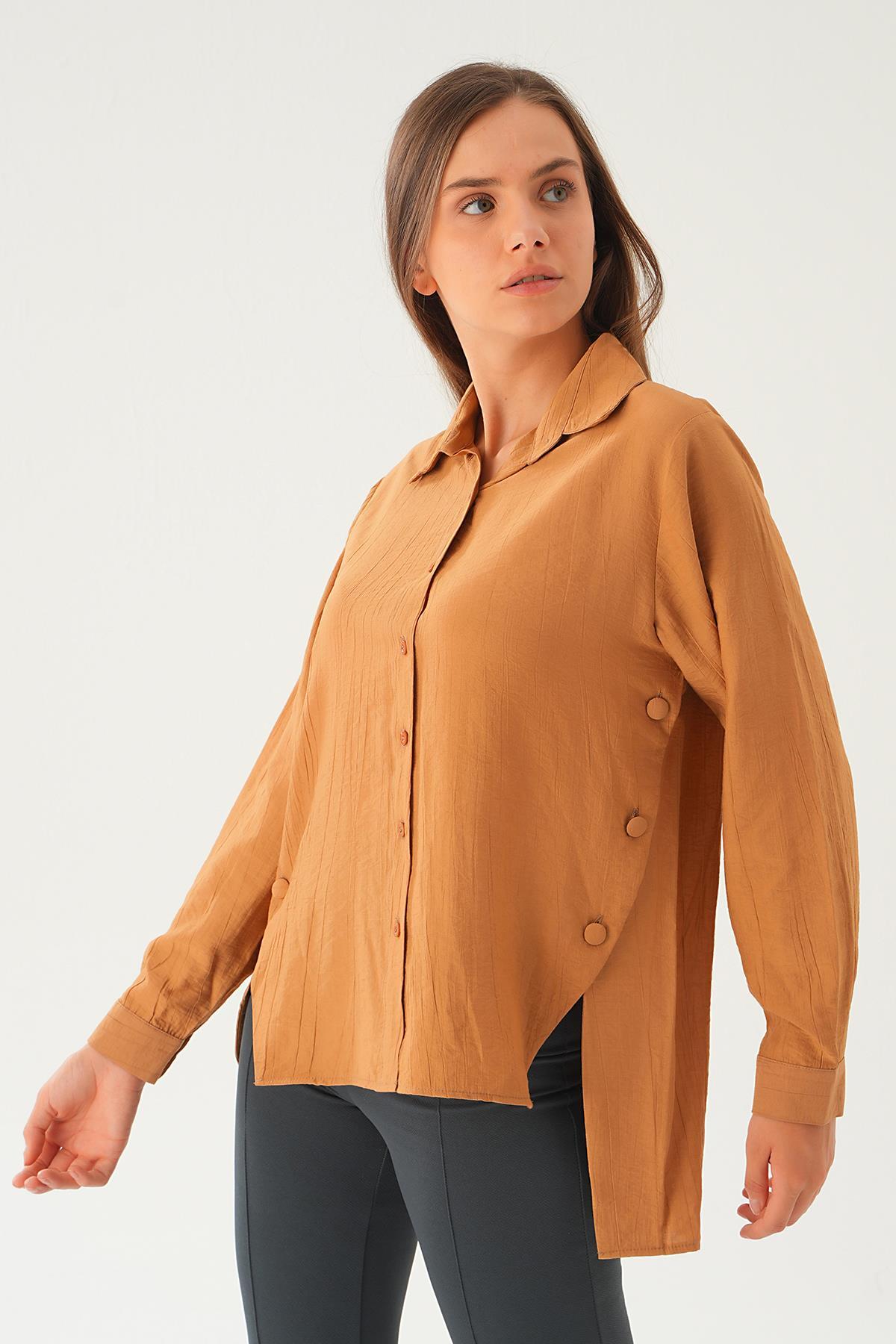 Bisküvi Yan Çıtçıtlı Arka Uzun Gömlek 4014A - 4