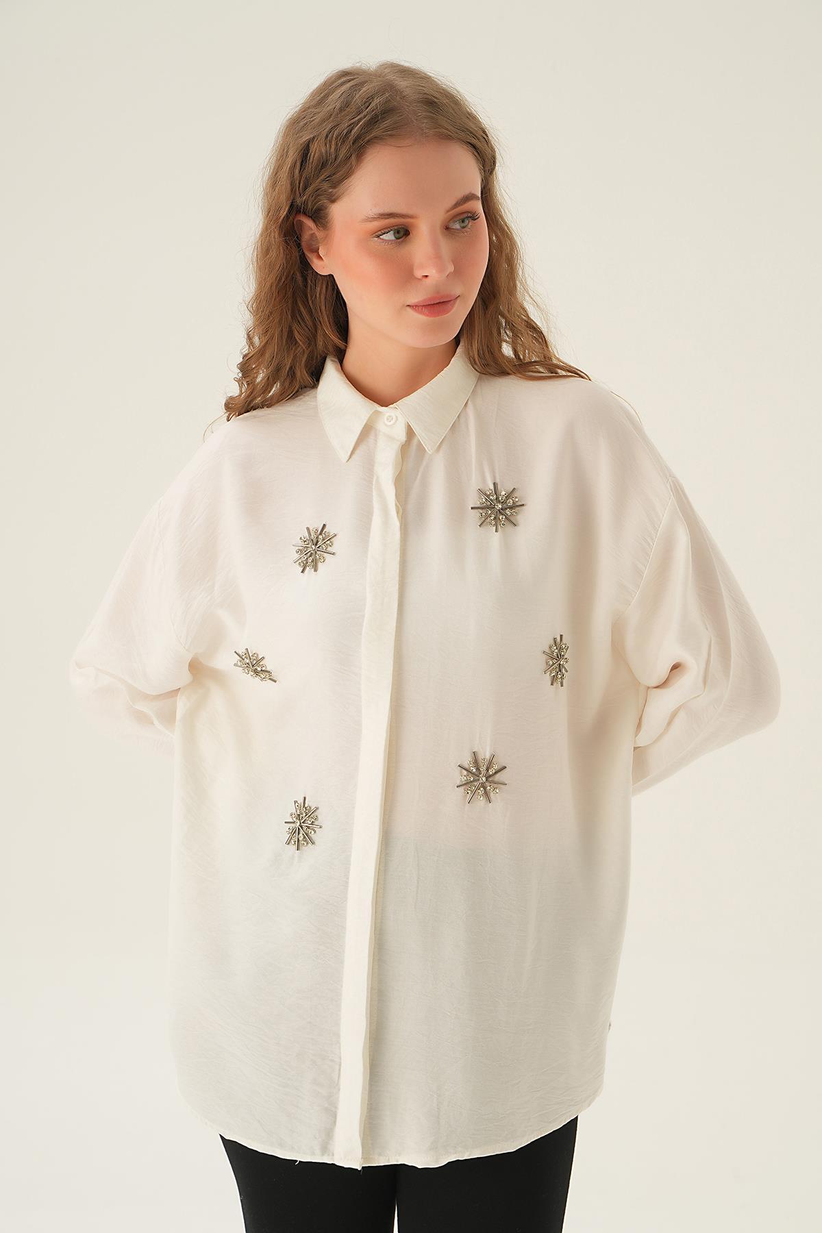 Beyaz Taş İşlemeli Gömlek 4016 