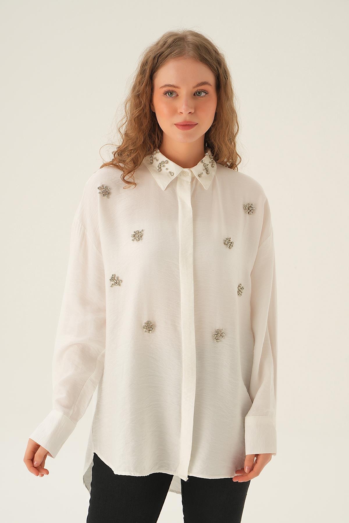 4019 Yaka Taş Detay Gömlek Beyaz - 4