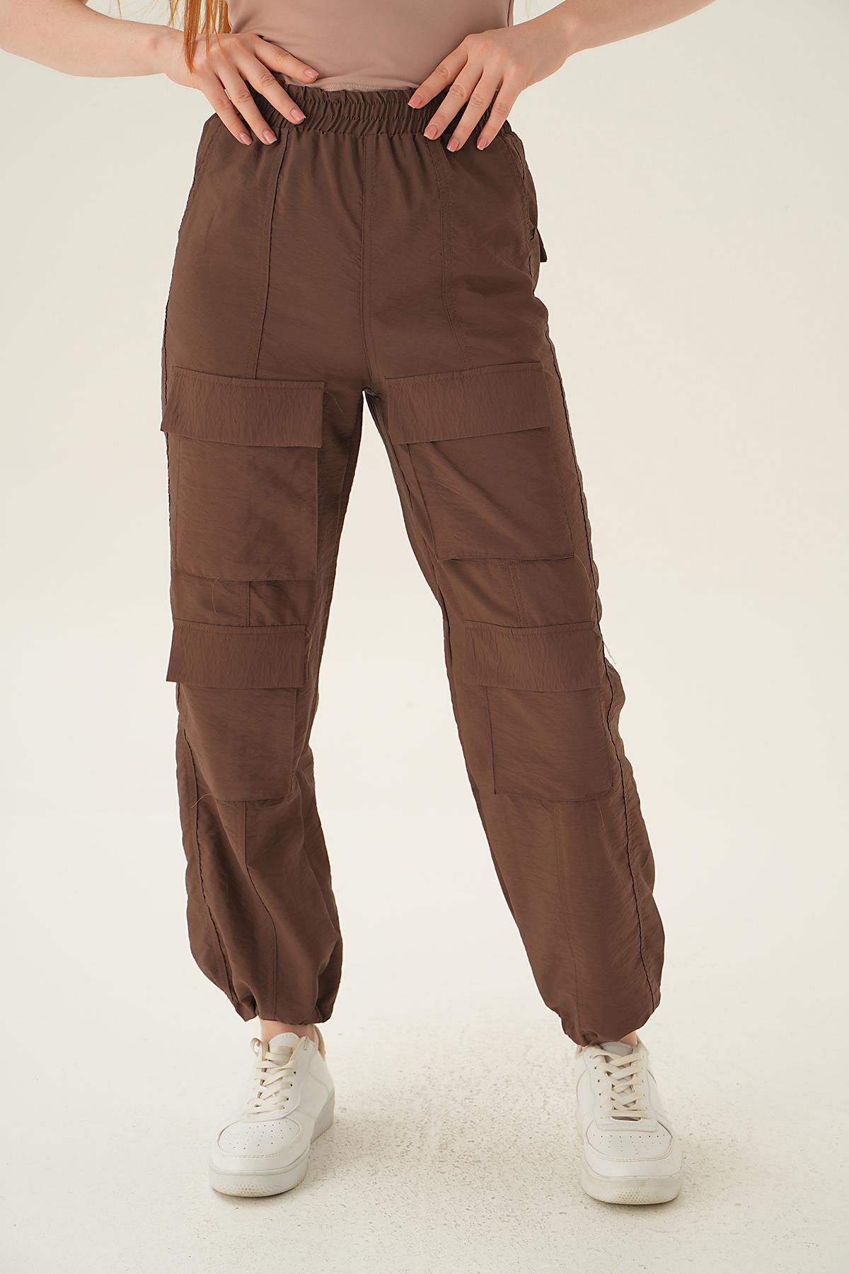4024A Cep Detay Paraşüt Pantolon Acı Kahve 