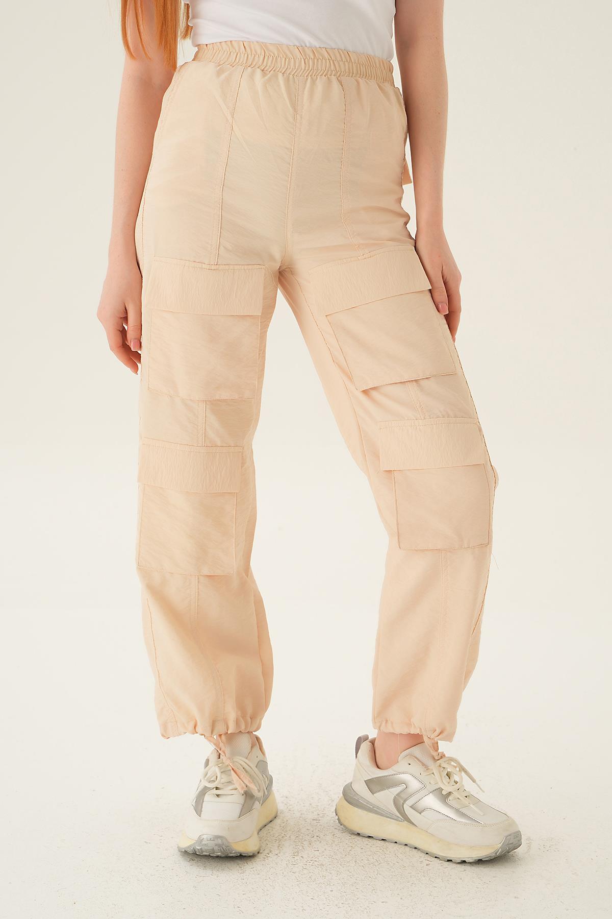 Taş Cep Detay Paraşüt Pantolon 4024A - 1