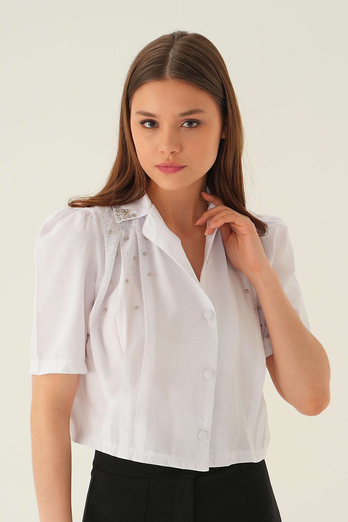 4039 Omuzu Taşlı Kısa Gömlek Beyaz - 1