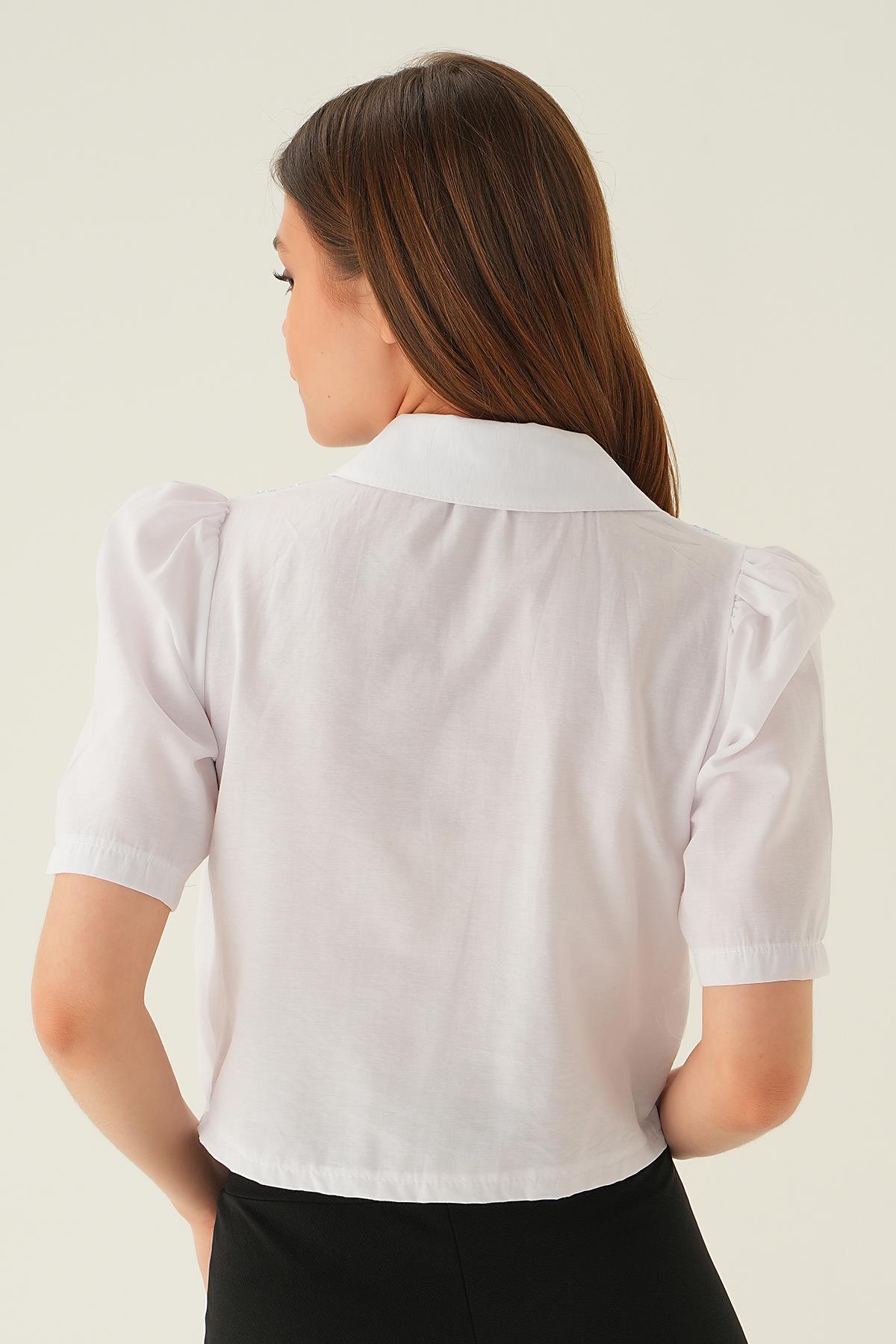 4039 Omuzu Taşlı Kısa Gömlek Beyaz - 5