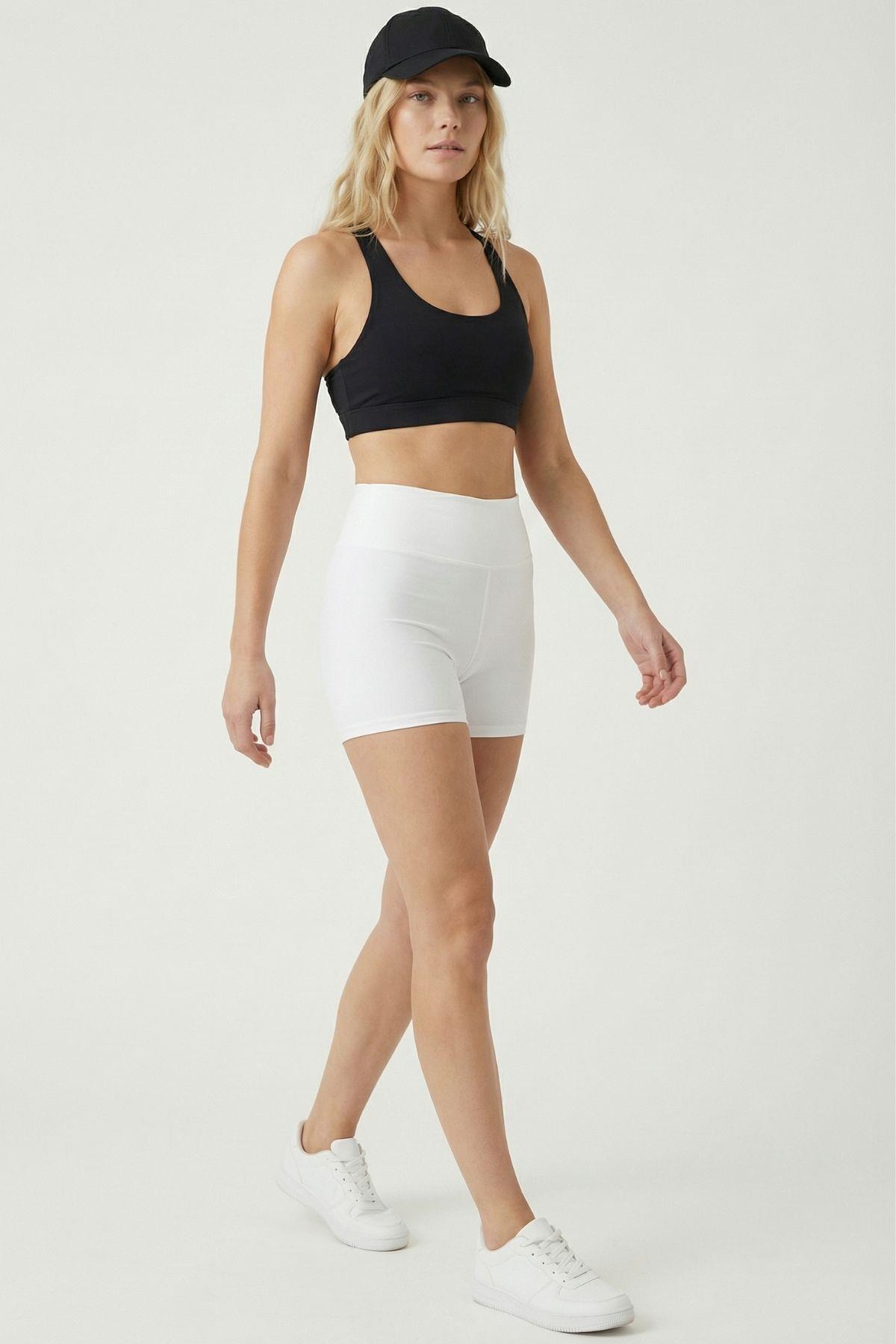 Beyaz Mini Şort 4045 - 2