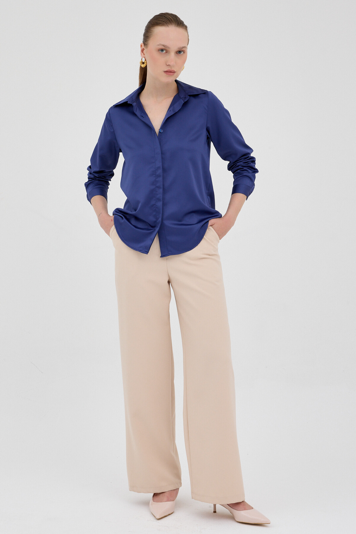 Laci Gizli Düğmeli Saten Kadın Gömlek 4057A - RAYS