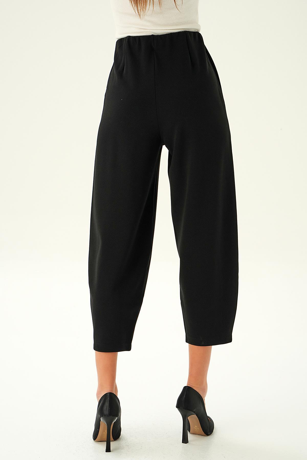 Siyah Ön Pens Detay Balon Pantolon 4071A - 4