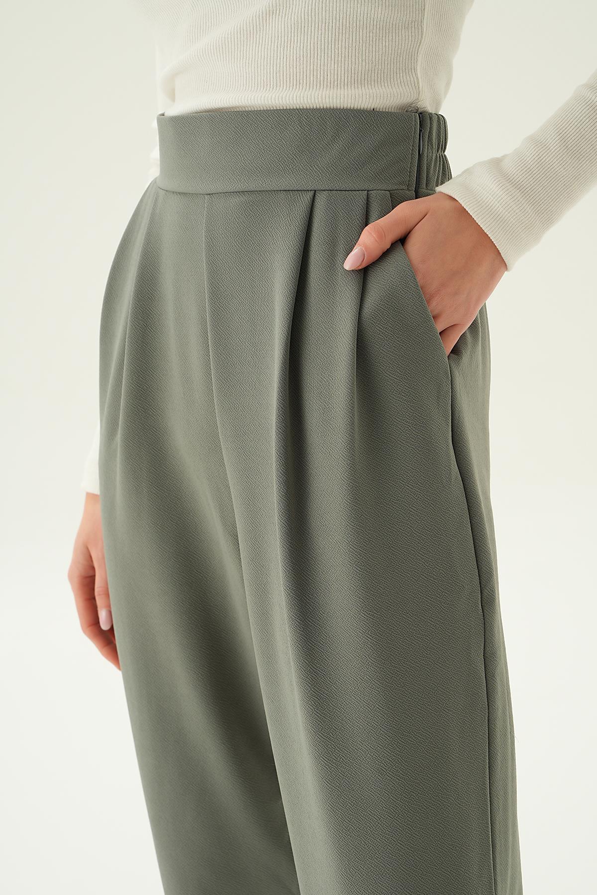 4072A Arka Bel Lastik Pileli Pantolon Gri - 5