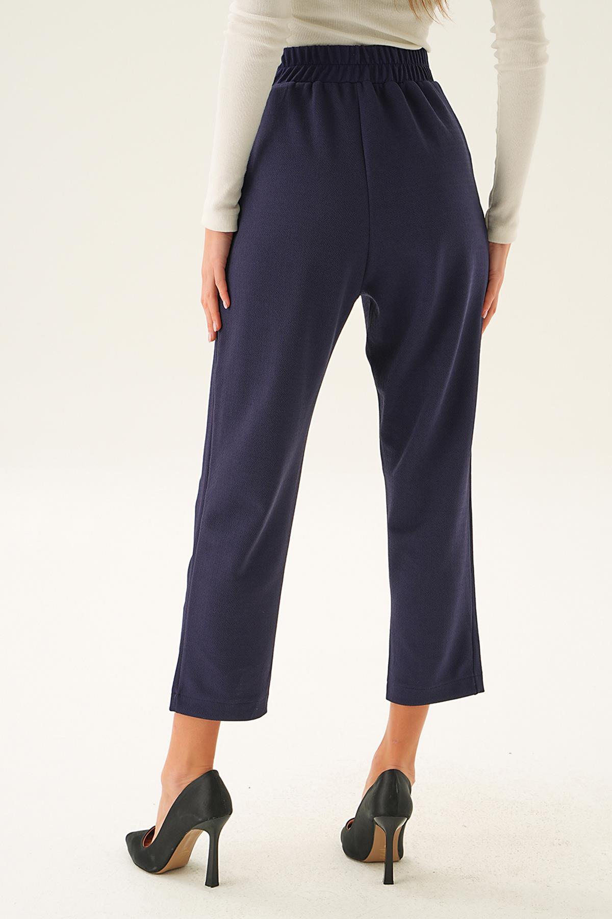 Laci Arka Bel Lastik Pileli Pantolon 4072A - 5