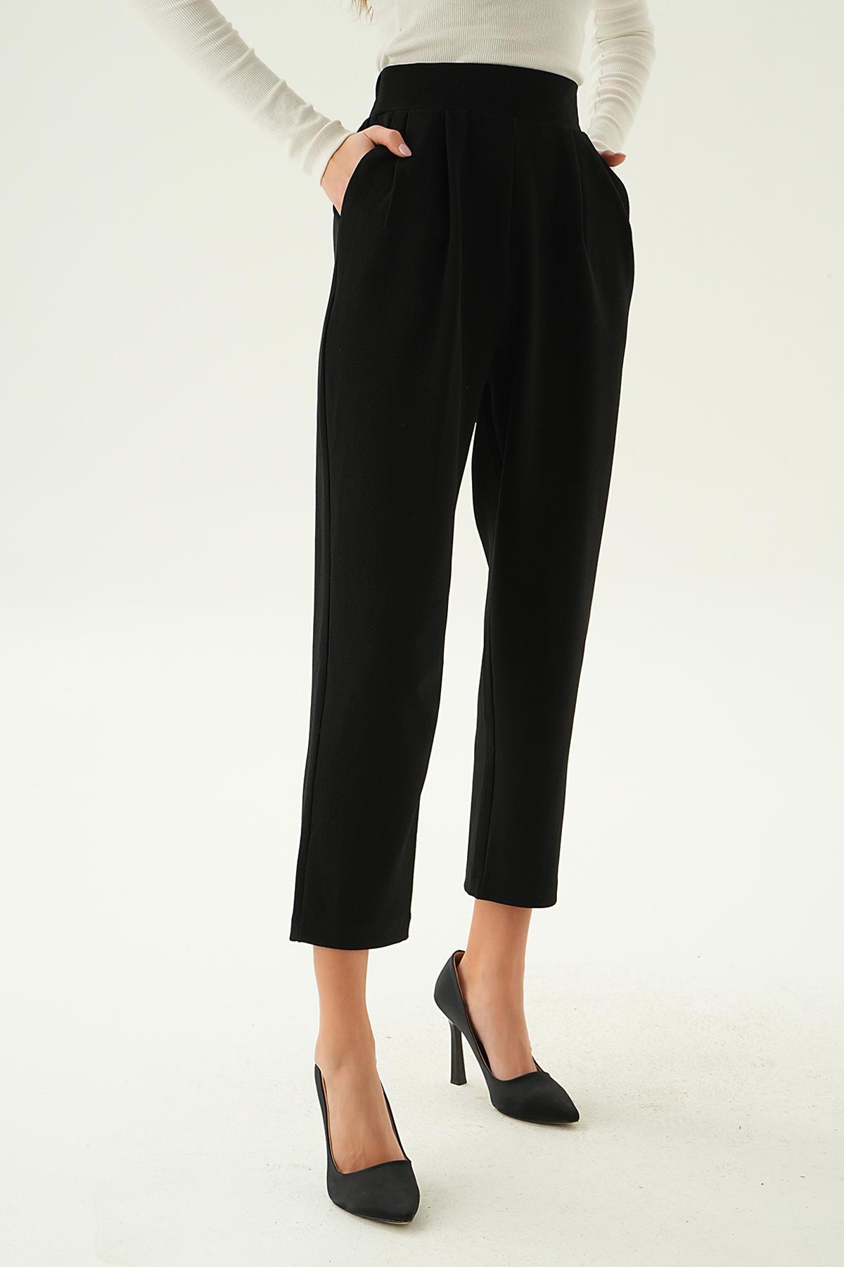 Siyah Arka Bel Lastik Pileli Pantolon 4072A - 3
