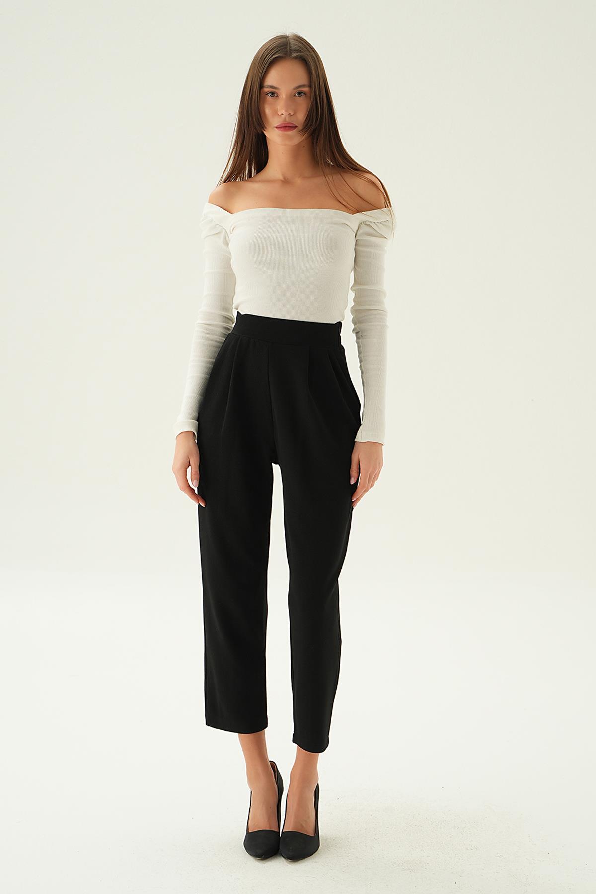 Siyah Arka Bel Lastik Pileli Pantolon 4072A - 6