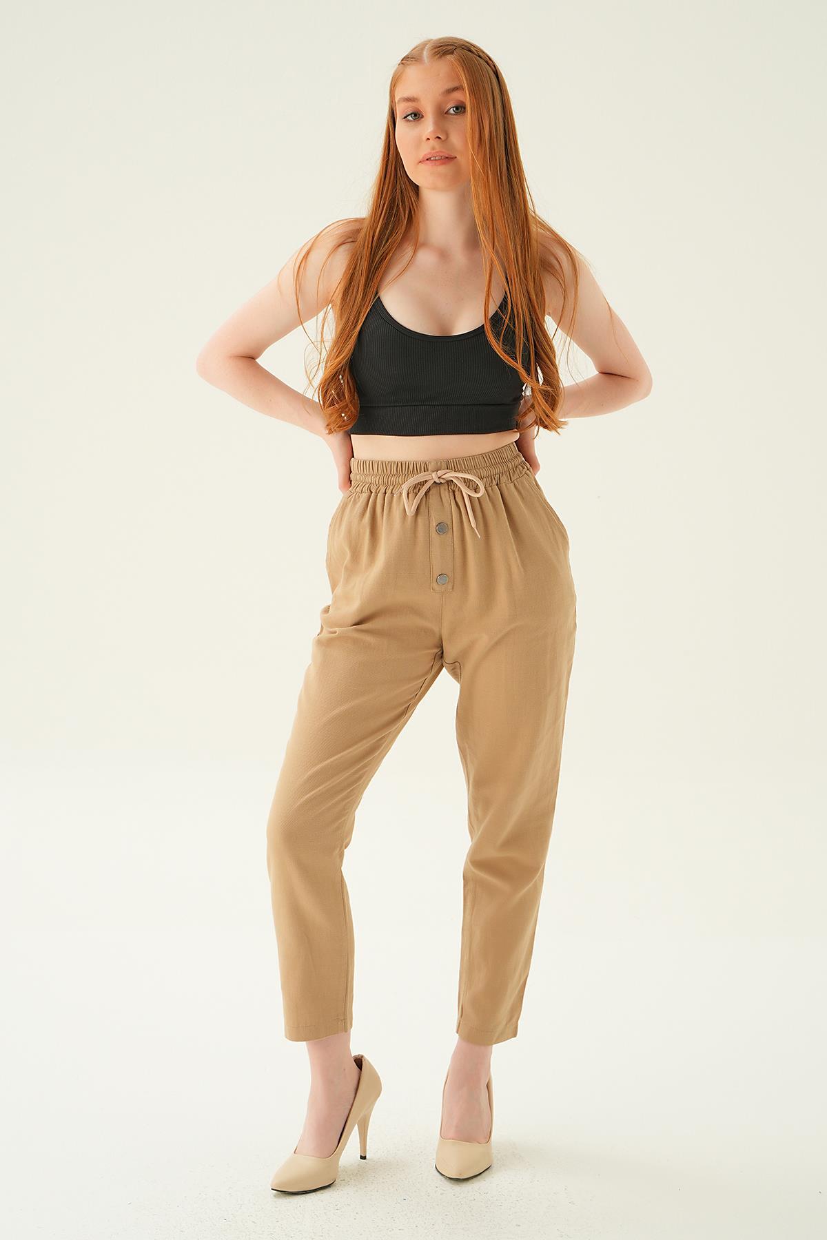 4095A Düğme Detay Bağcıklı Pantolon Bej - 2