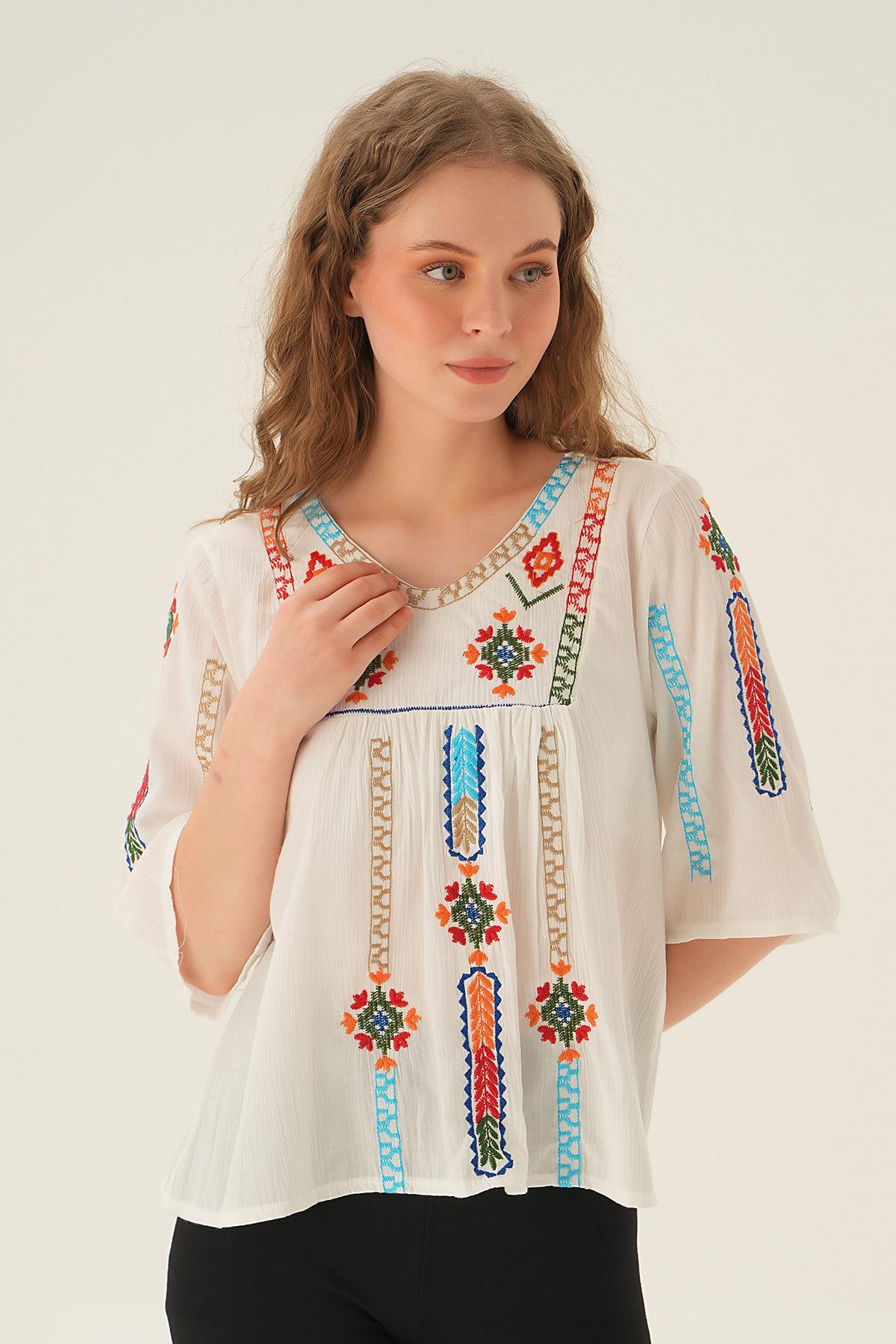 Beyaz Etnik Desen Bluz 4100 - 3