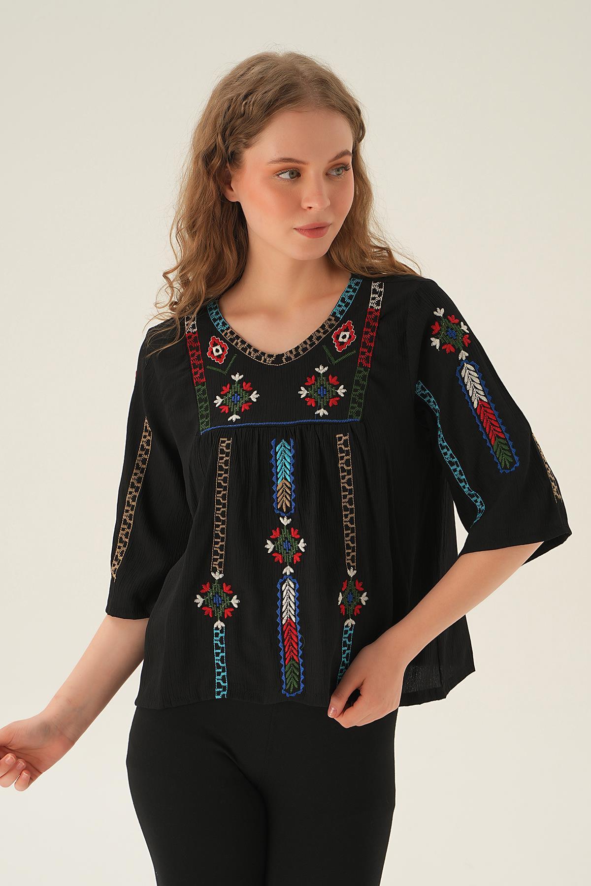 Siyah Etnik Desen Bluz 4100 - 3
