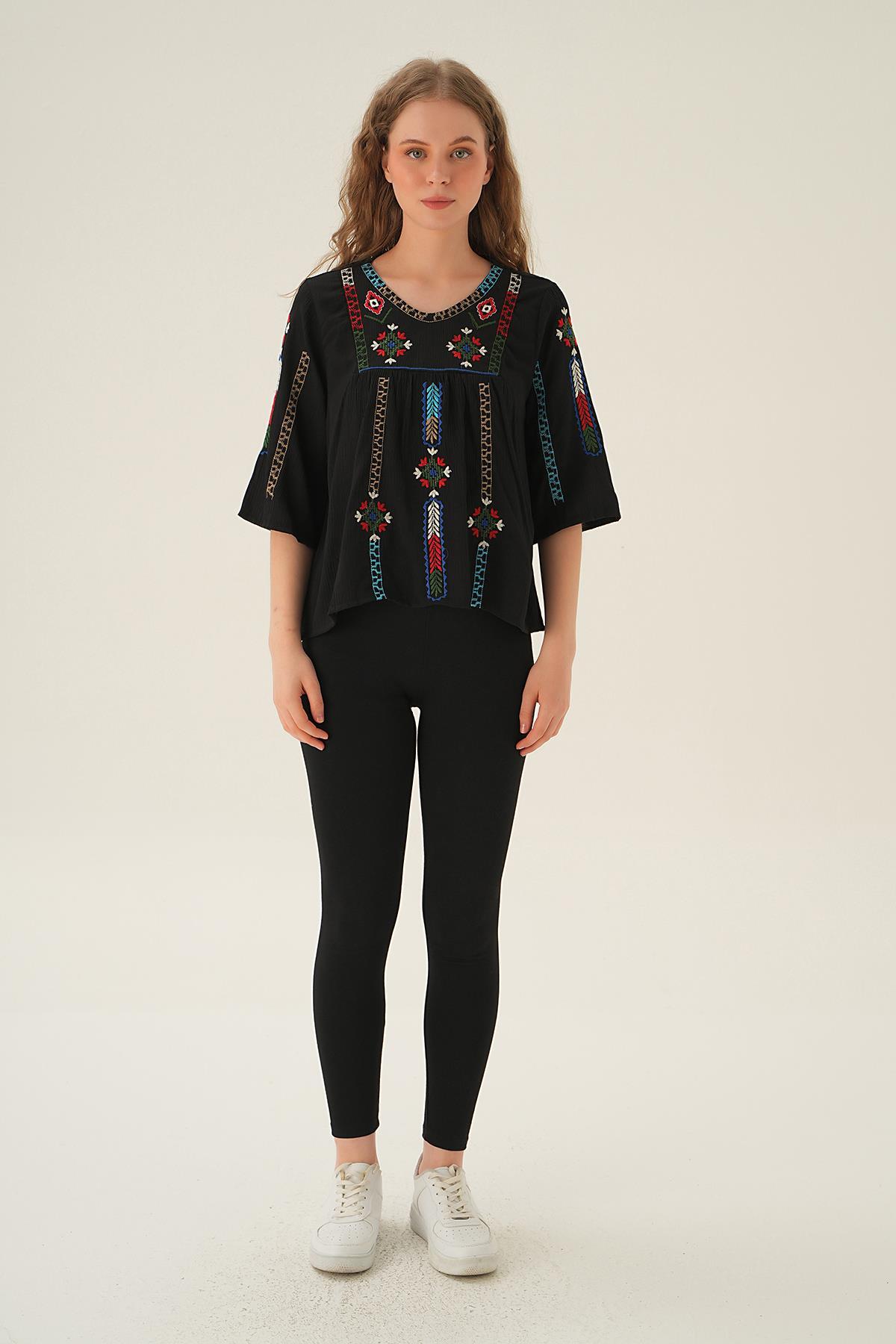 Siyah Etnik Desen Bluz 4100 - 6