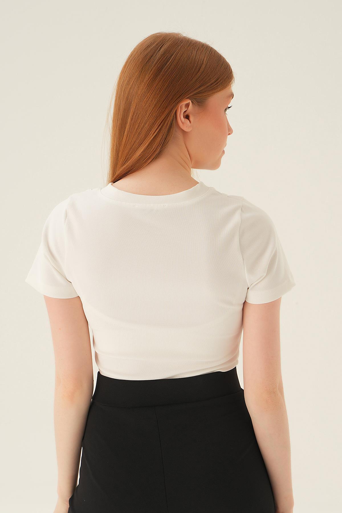 Ekru Kısa Kol Çıma Detay Bluz 4167A - 4