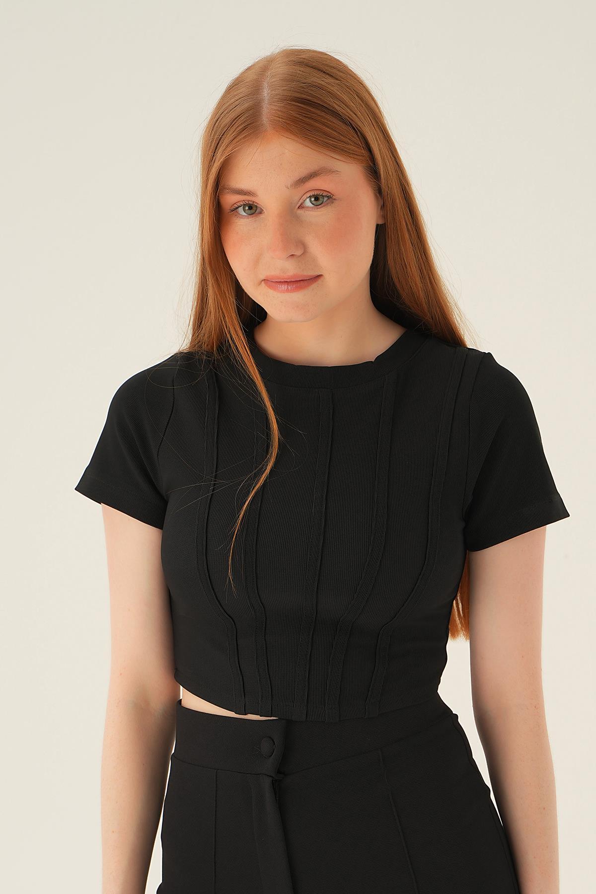 Siyah Kısa Kol Çıma Detay Bluz 4167A 