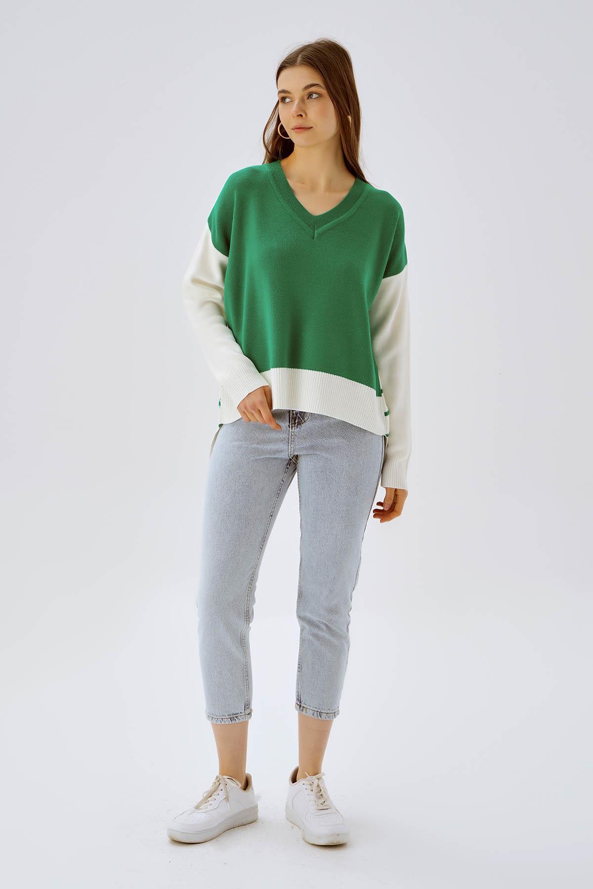 Benetton Yeşili V Yaka Arka Çizgili Kazak 4195 - 3