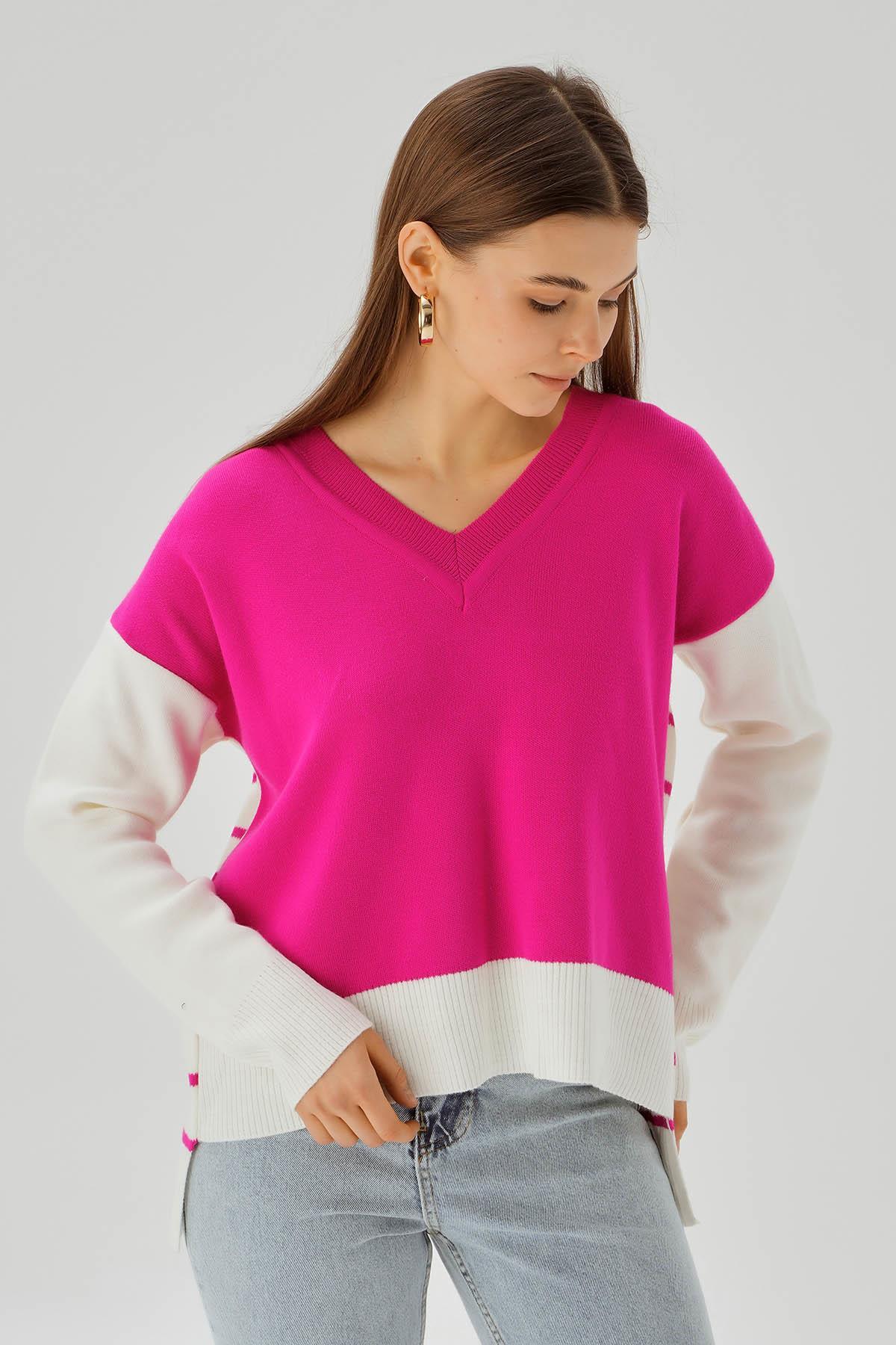 4195 V Yaka Arka Çizgili Kazak Pembe - 4