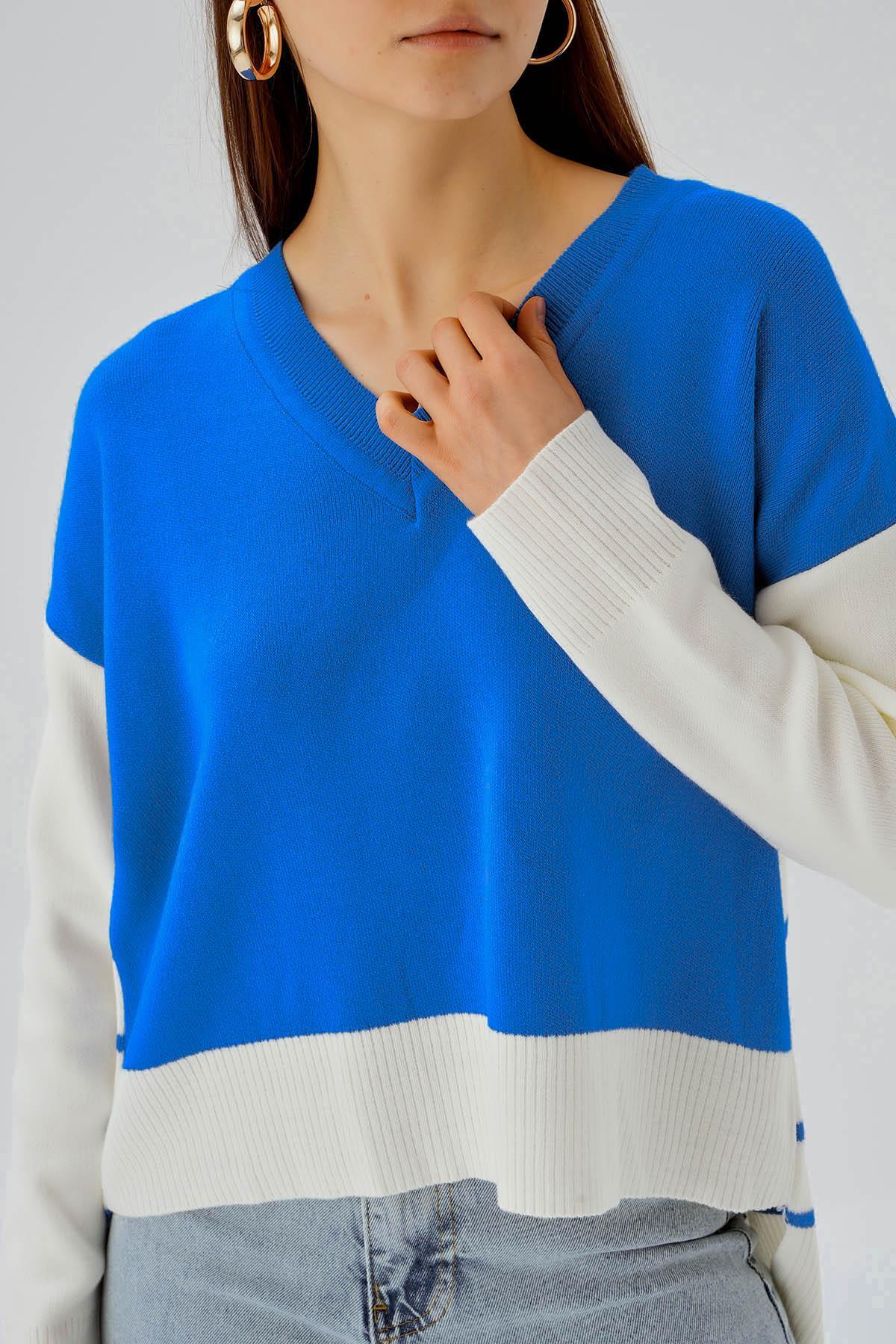 Saks V Yaka Arka Çizgili Kazak 4195 - 6