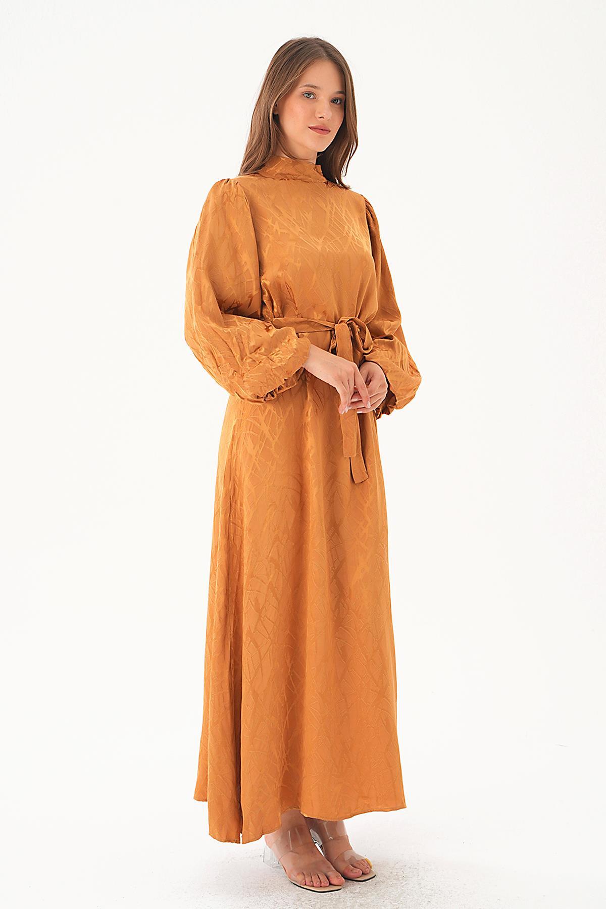 4210A Desenli Kuşak Detay Elbise Camel - RAYS