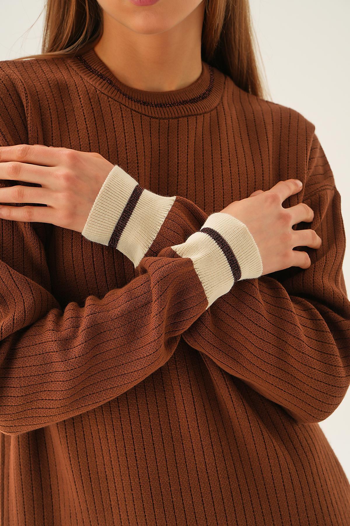 4215 Çizgi Detay Triko Elbise Kahve - 5