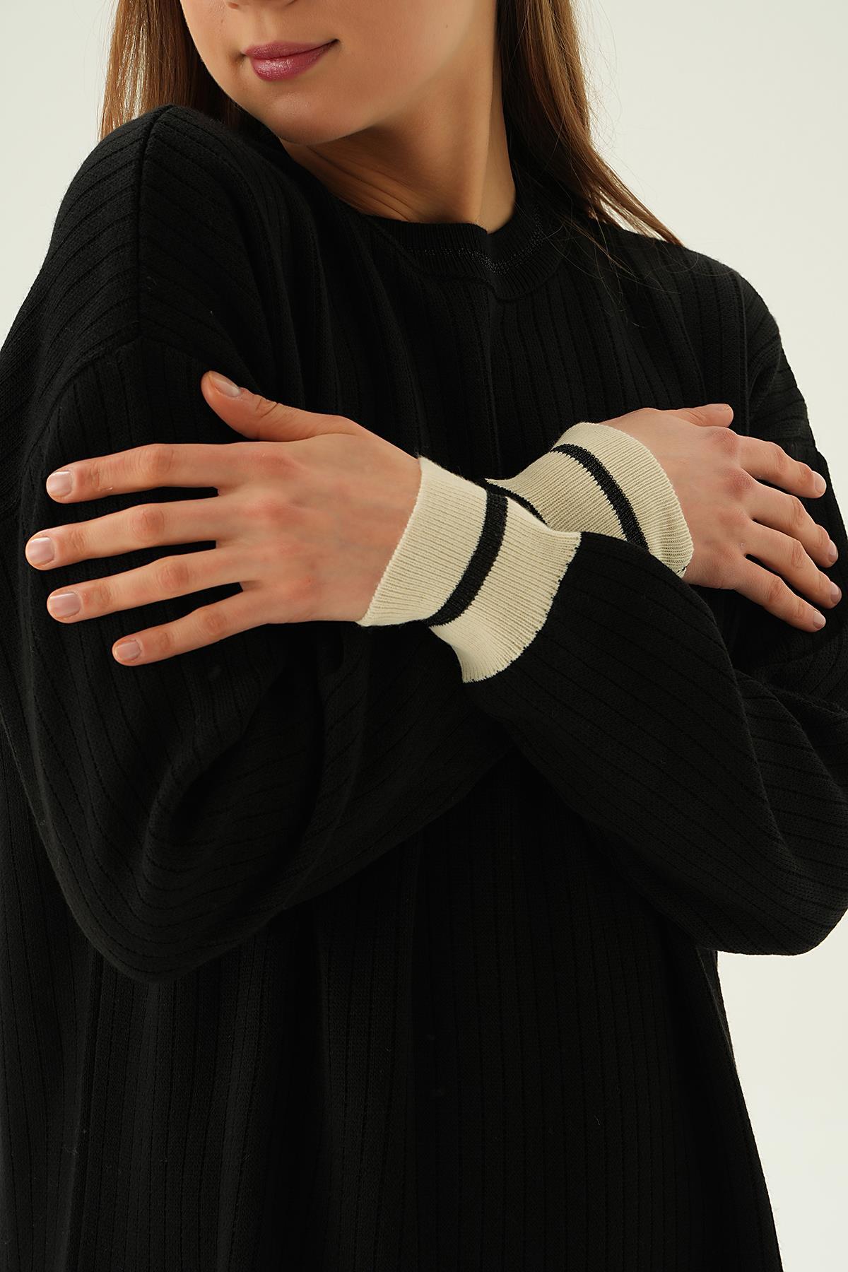 Siyah Çizgi Detay Triko Elbise 4215 - 5