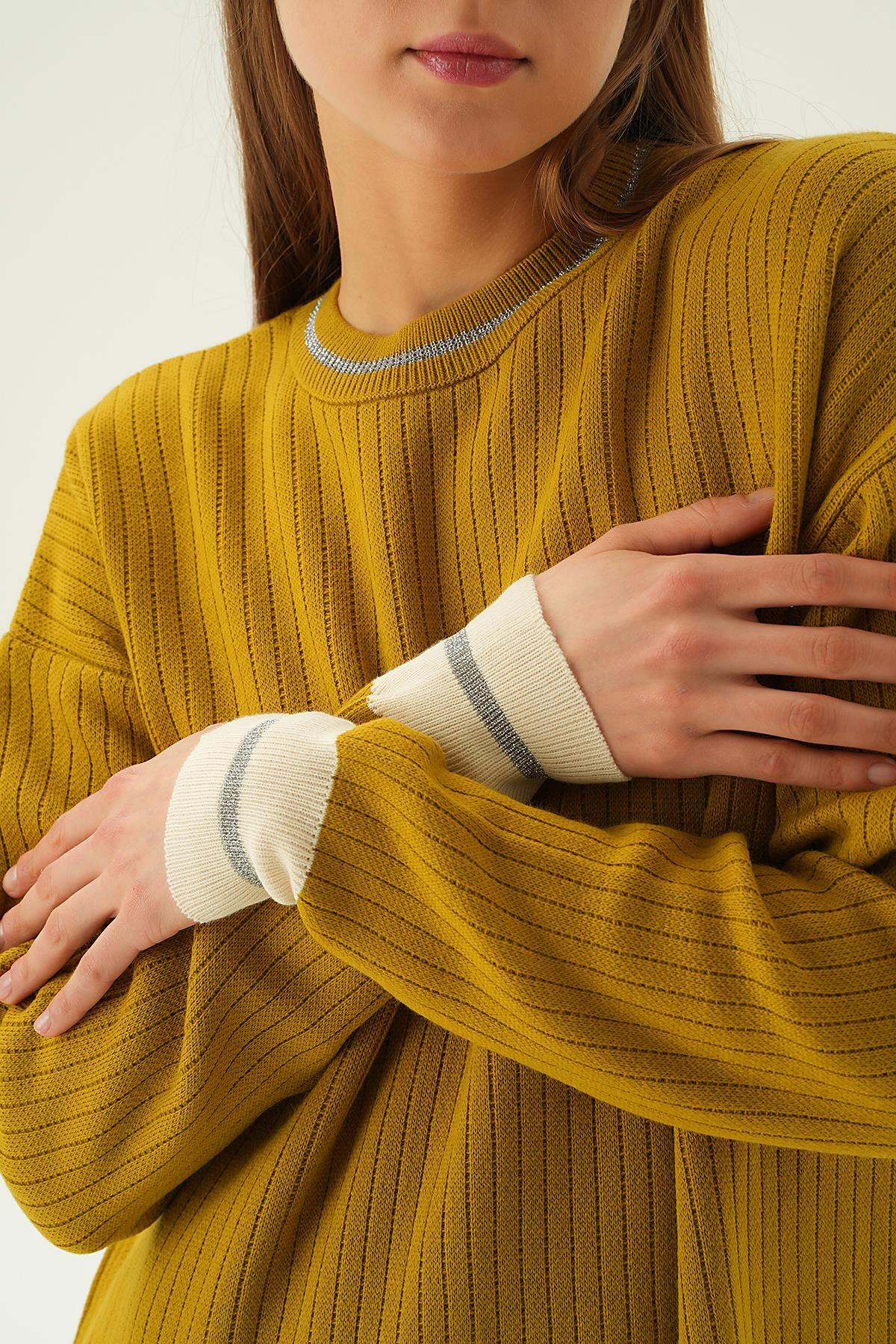 4215 Çizgi Detay Triko Elbise Yağ Yeşili - 5