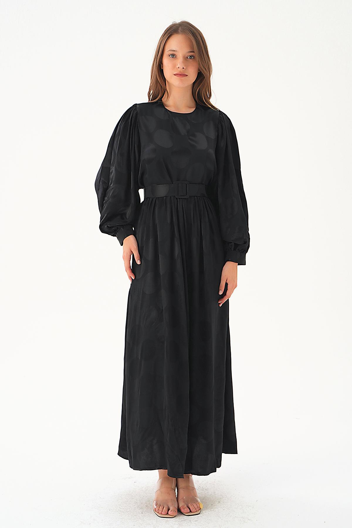 4215A Puantiye Desen Kemerli Elbise Siyah 