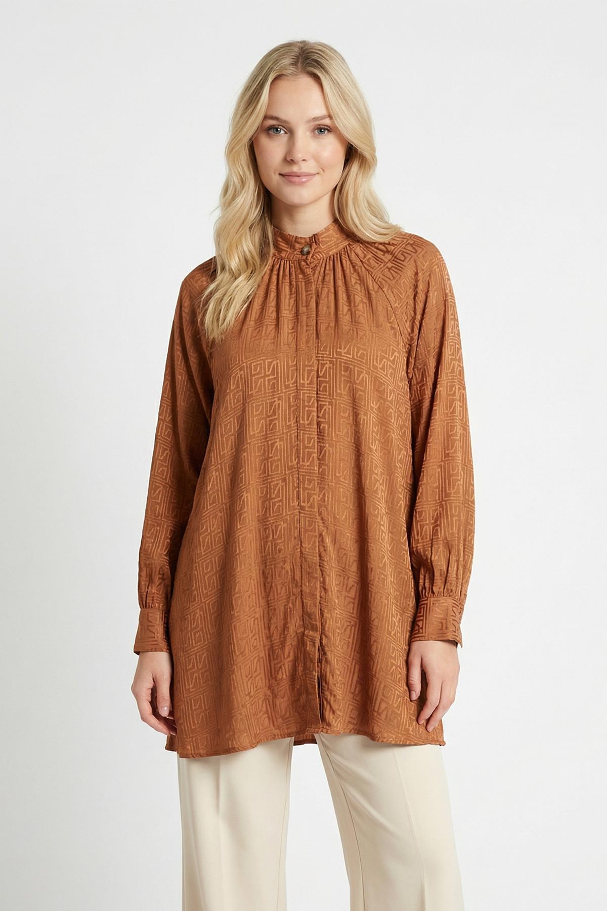 Camel Çiçek Düğmeli Jakarlı Tunik 4216A - 1