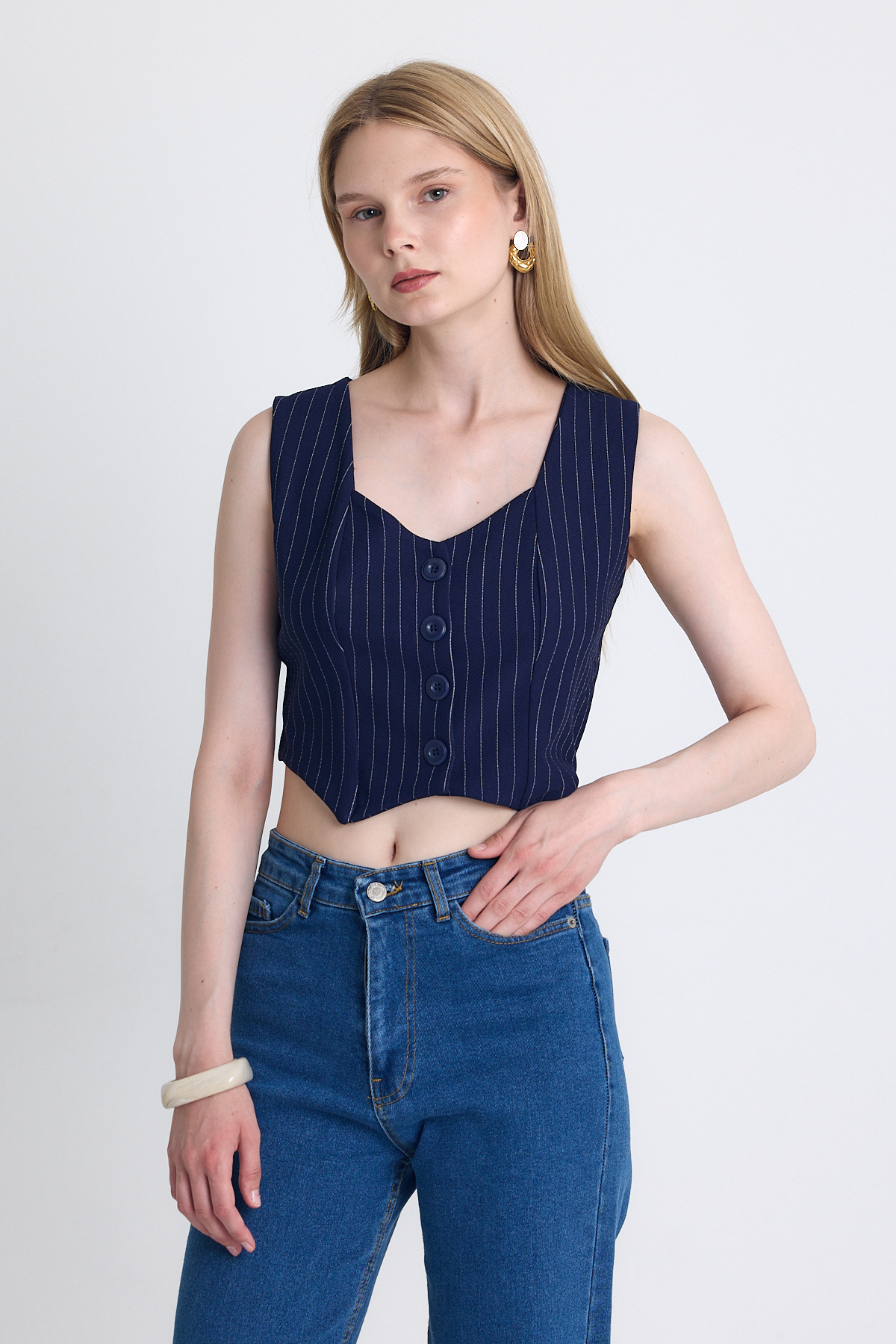 Laci Çizgili V Yaka Pens Detaylı Düğmeli Crop Yelek 4288A - RAYS