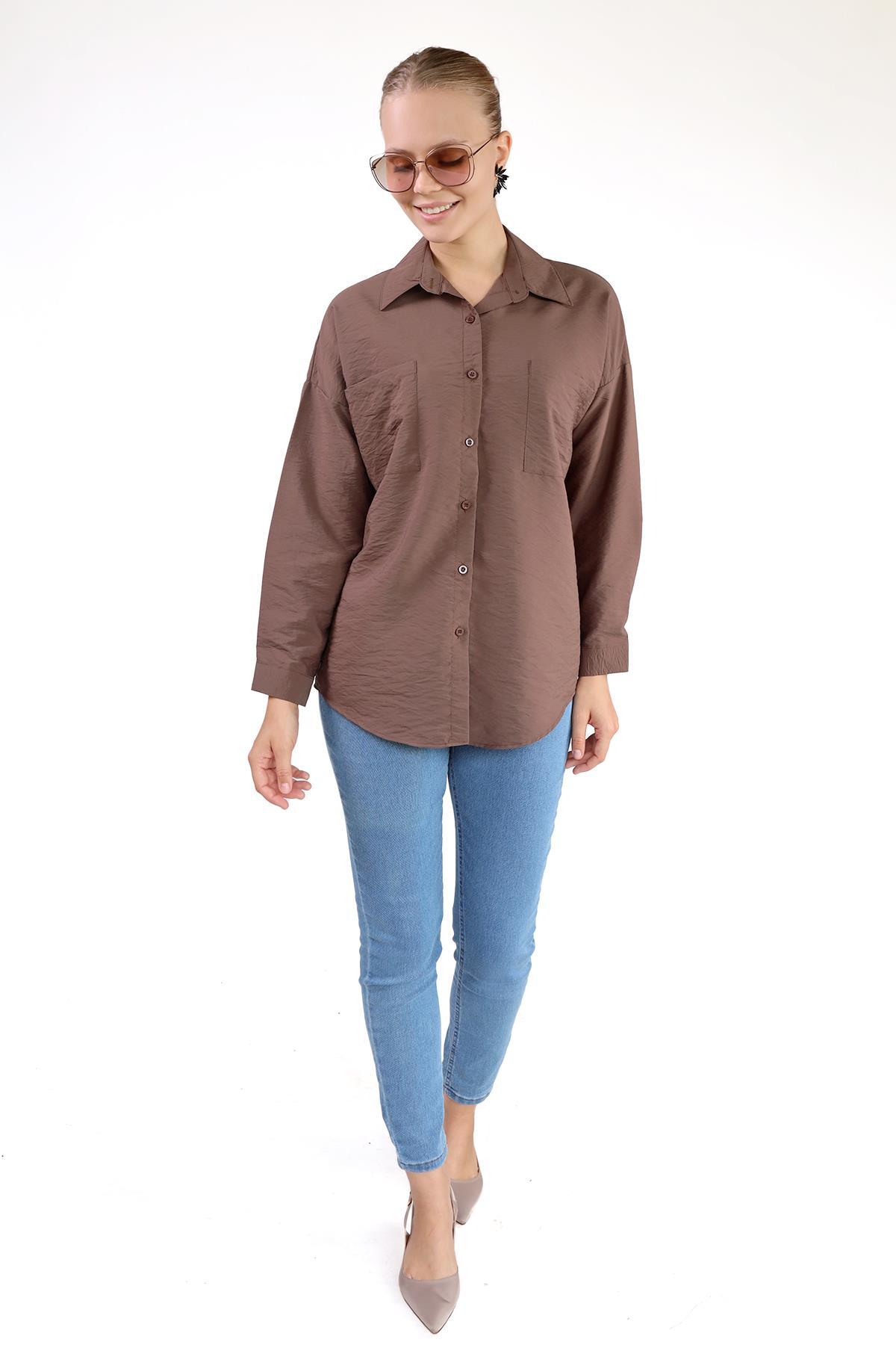 4304A Büyük Cep Detay Oversize Gömlek Kahve - 2