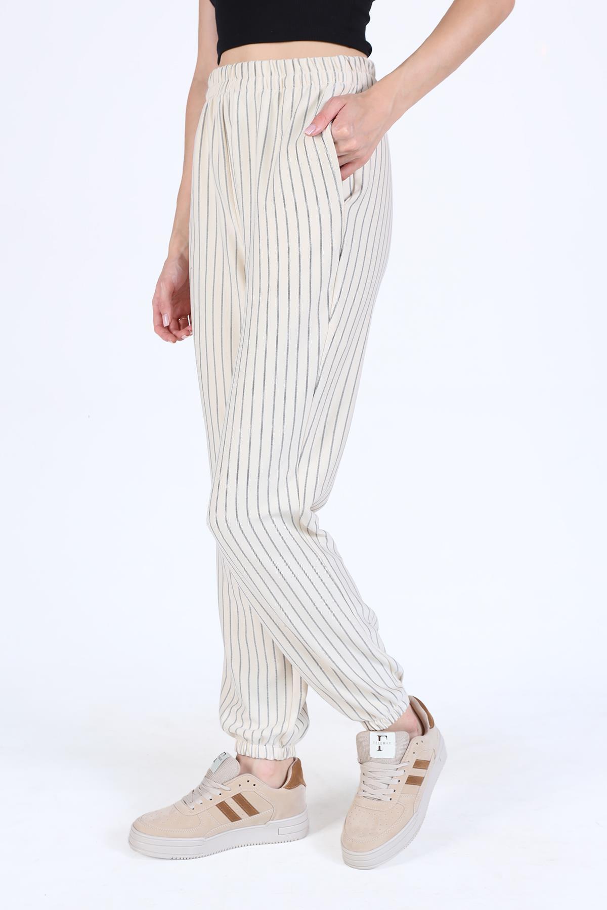 Bej Çizgi Detaylı Eşofman 4311A - 3