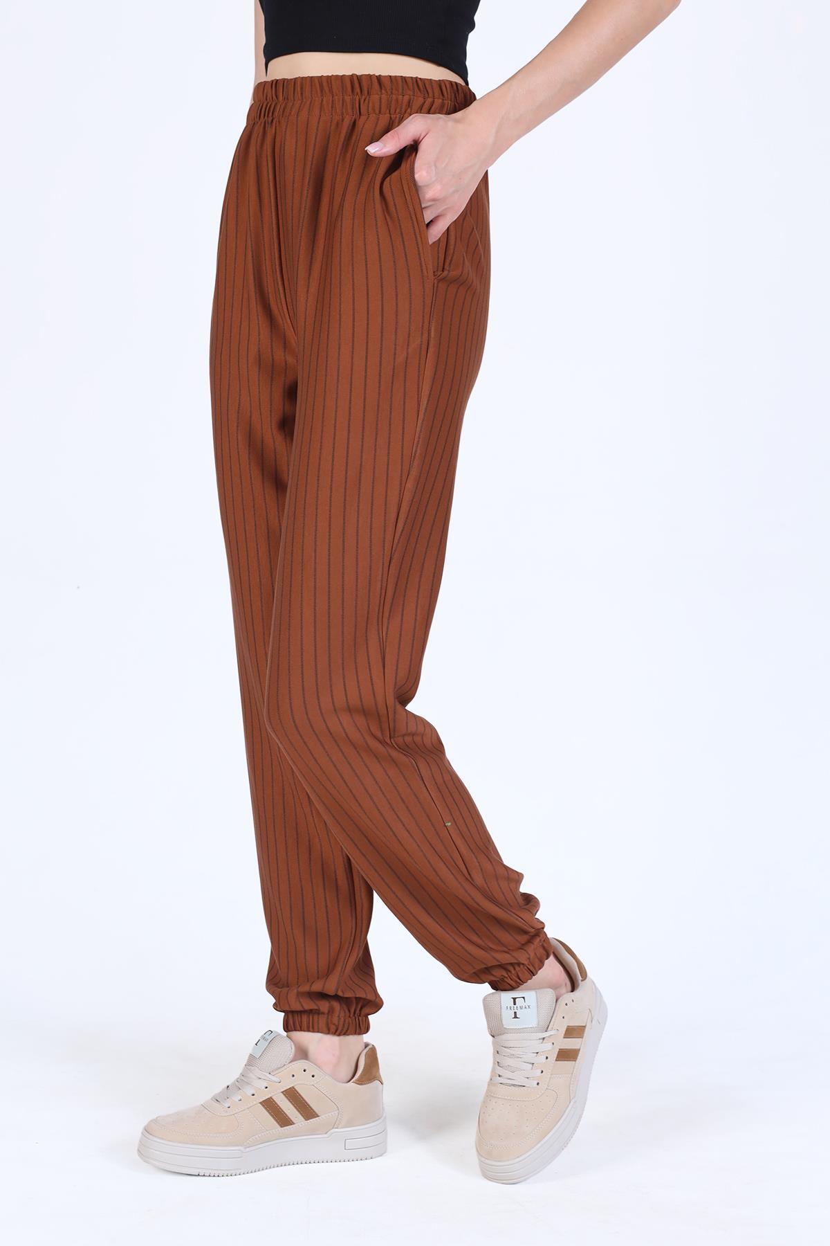 Taba Çizgi Detaylı Eşofman 4311A 