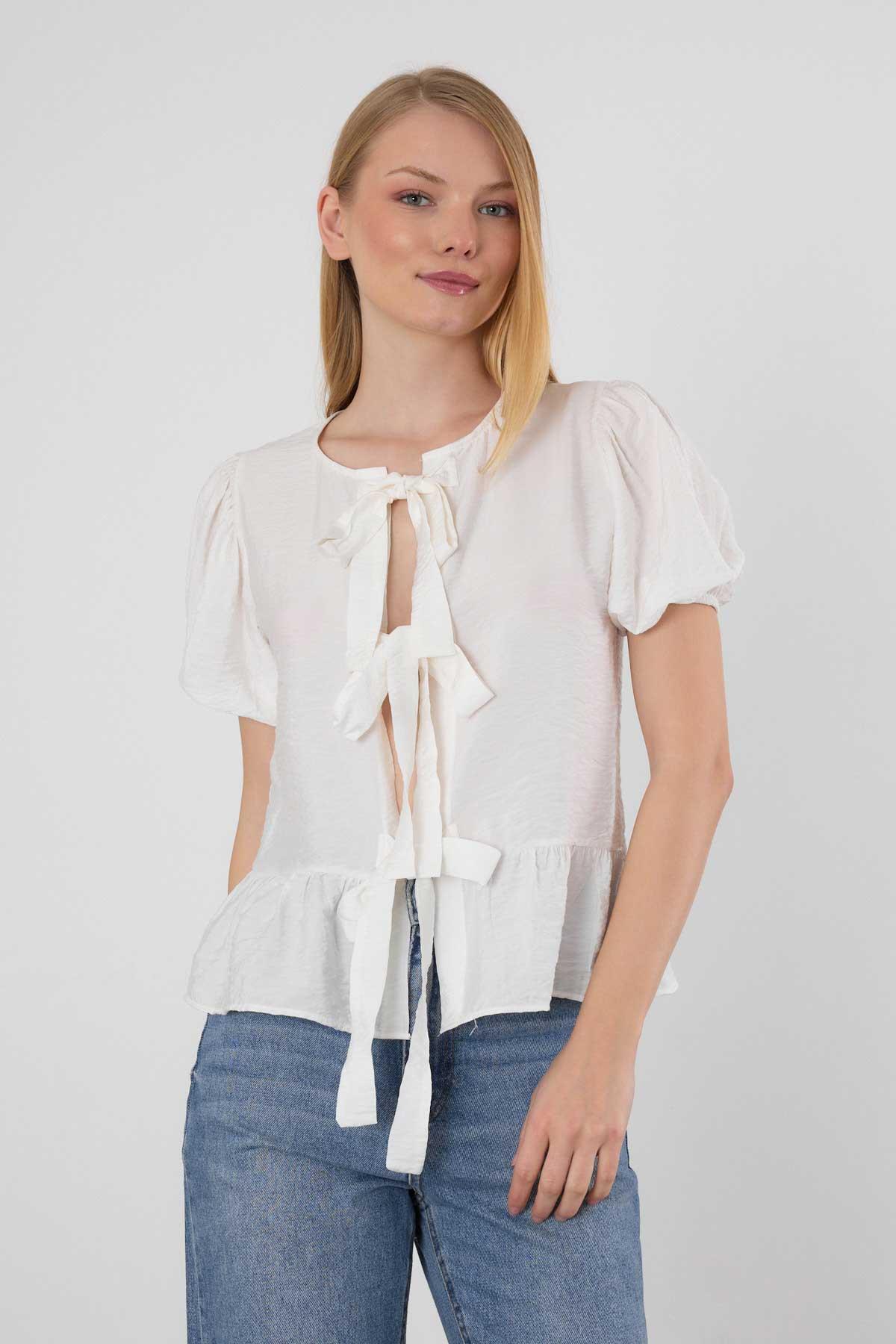 Beyaz Ön Bağlama Detay Bluz 4334A - 8