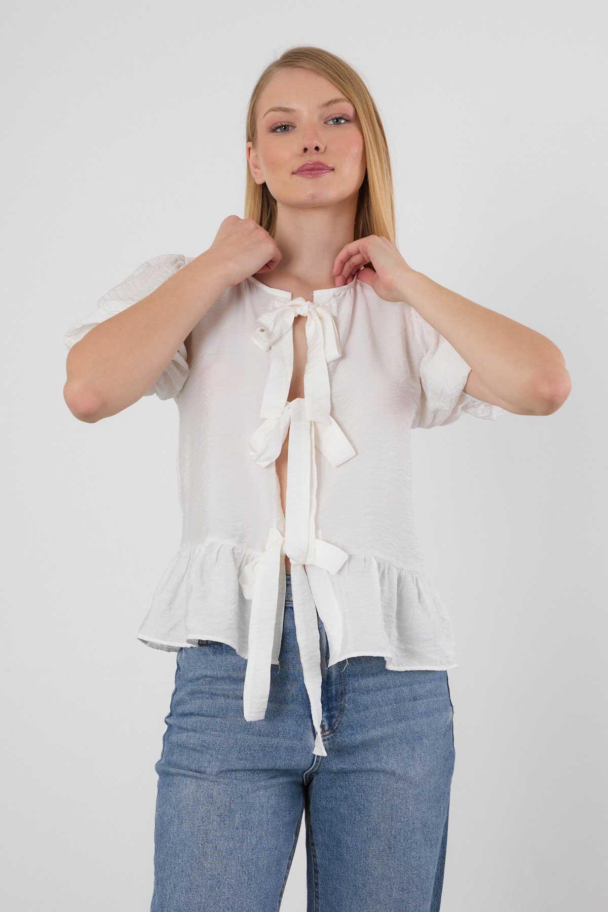 Beyaz Ön Bağlama Detay Bluz 4334A - 3
