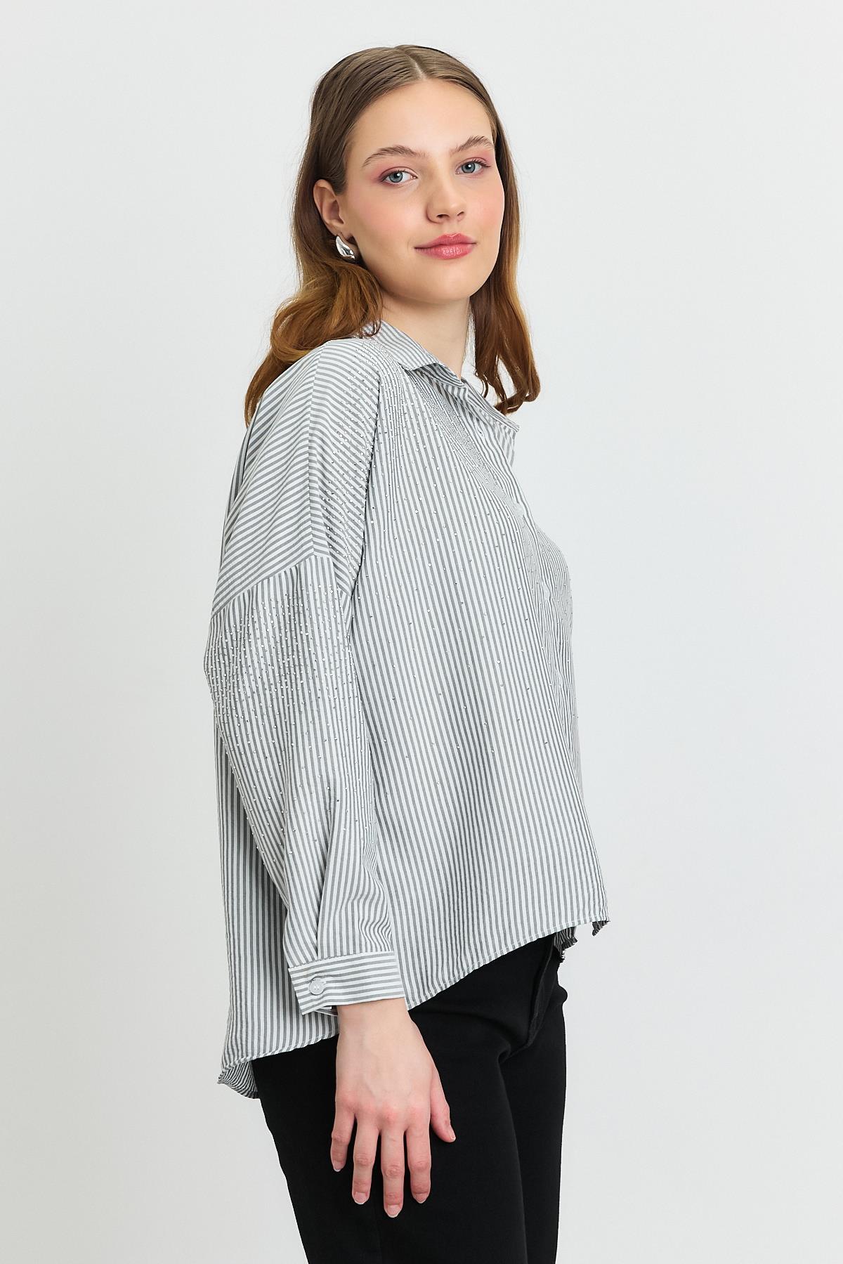 Siyah Taş Detay Gömlek 4340A - 3