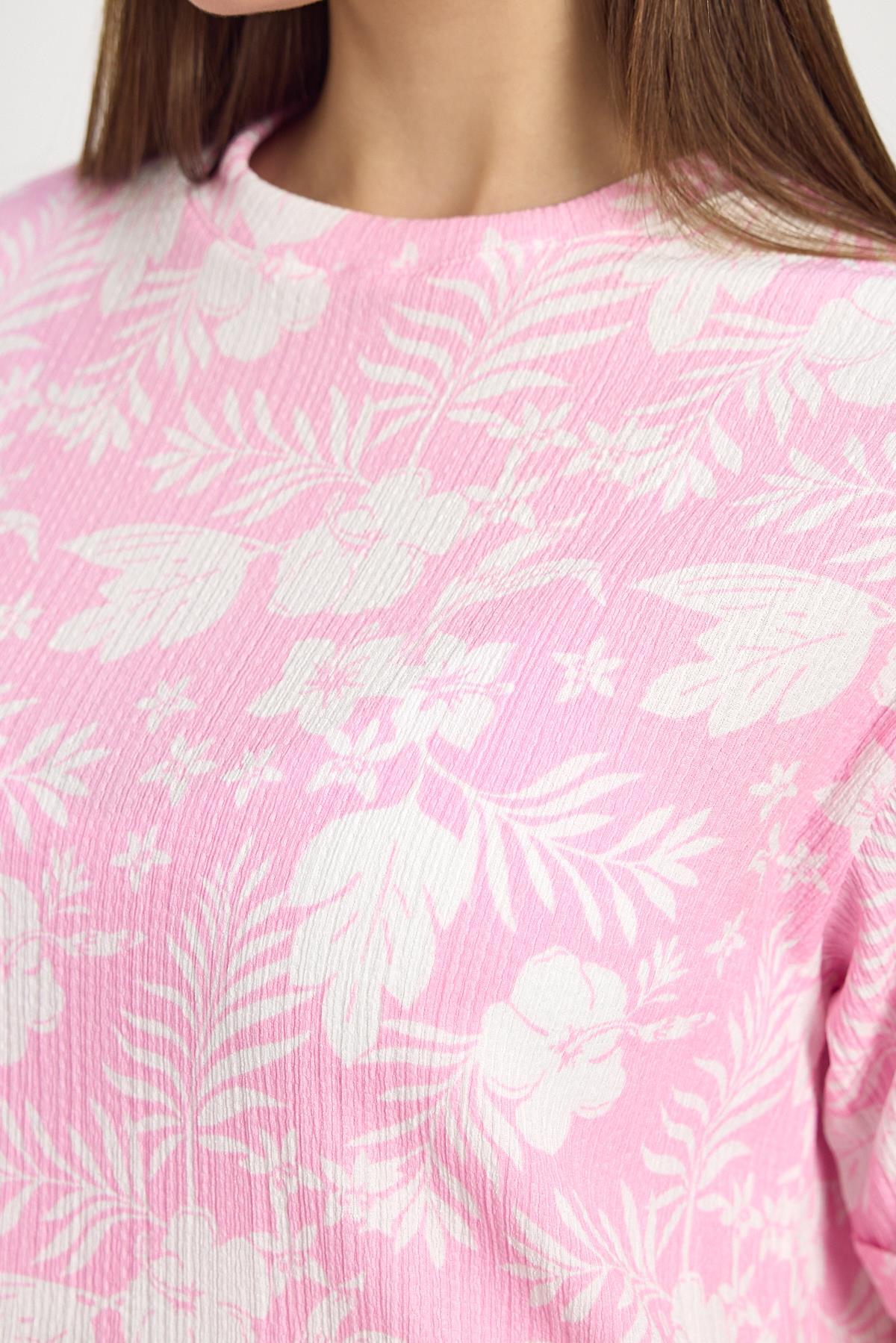 Şeker Pembe Çiçek Desen Tişört 4357A - 4