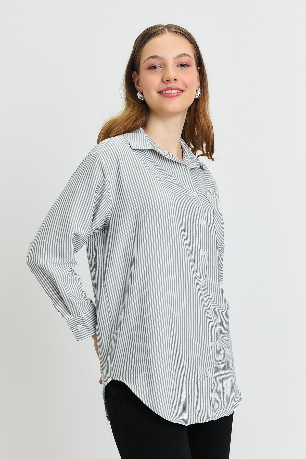 Siyah Çizgili Gömlek 4360A - 6