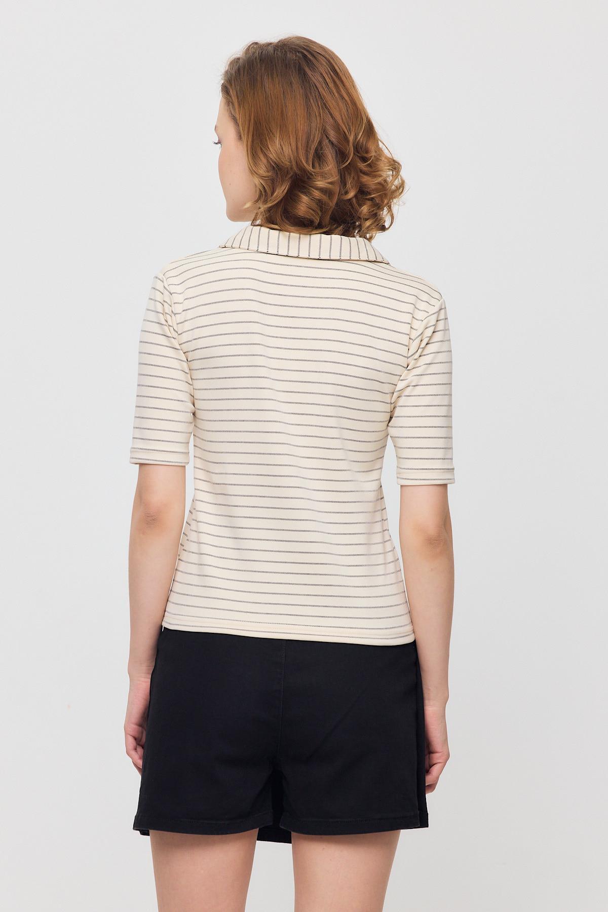 Bej V Yaka Çizgili Kısa Tişört 4449A - 5