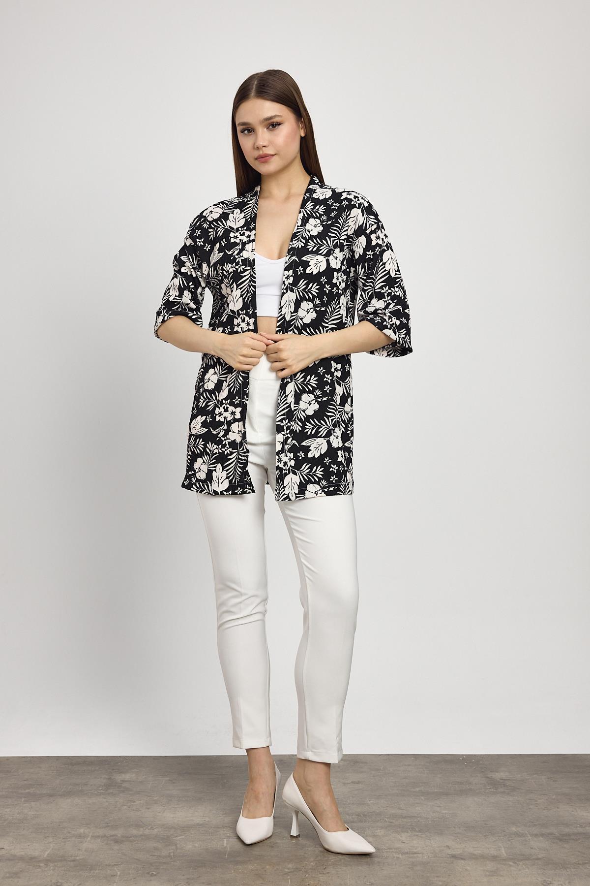 Siyah Çiçek Desen Fakir Kol Kimono 4463A - RAYS