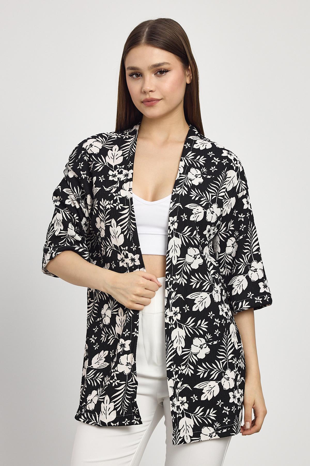 Siyah Çiçek Desen Fakir Kol Kimono 4463A - RAYS