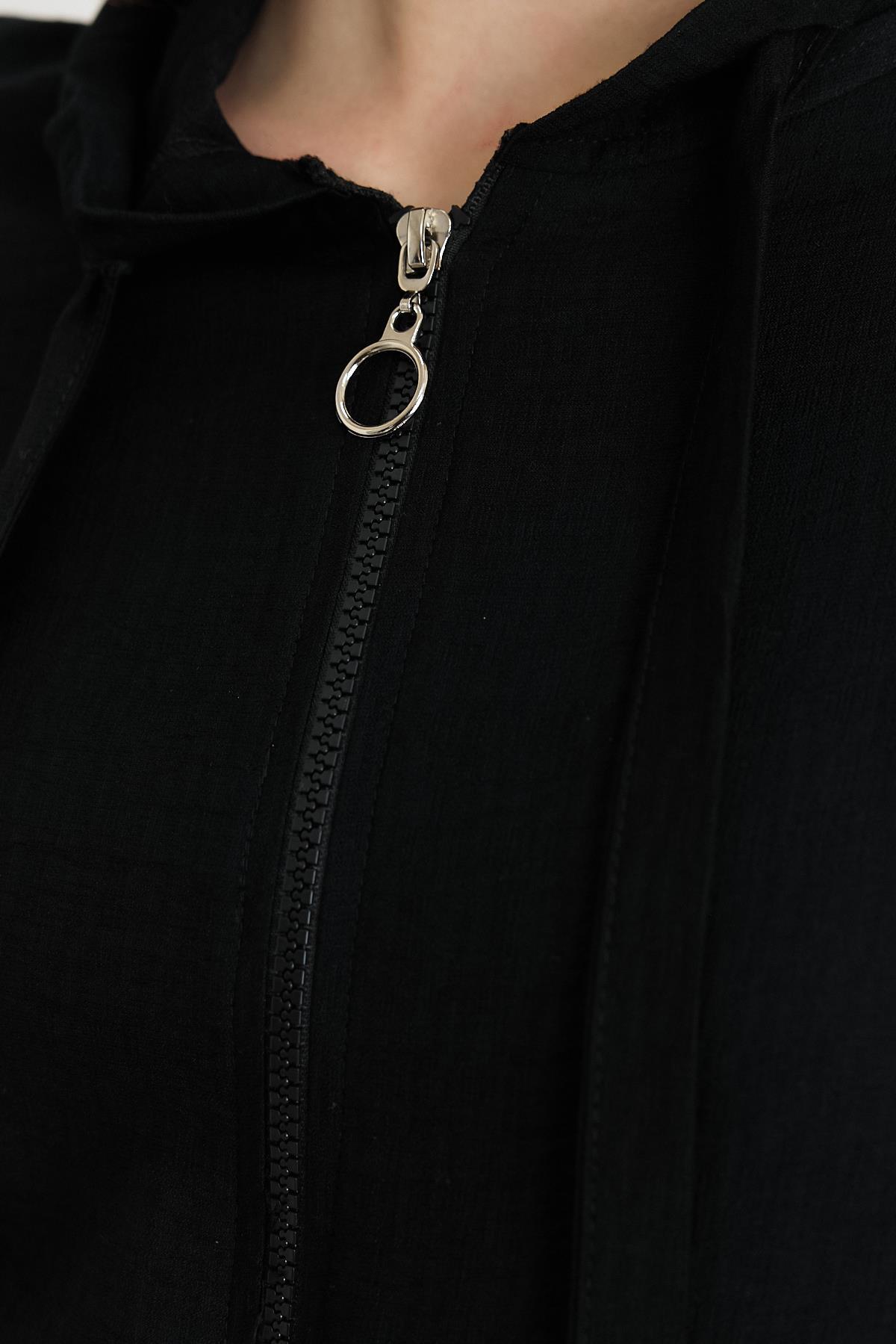 Siyah Kapüşonlu Cepli Kap 4472A - 4