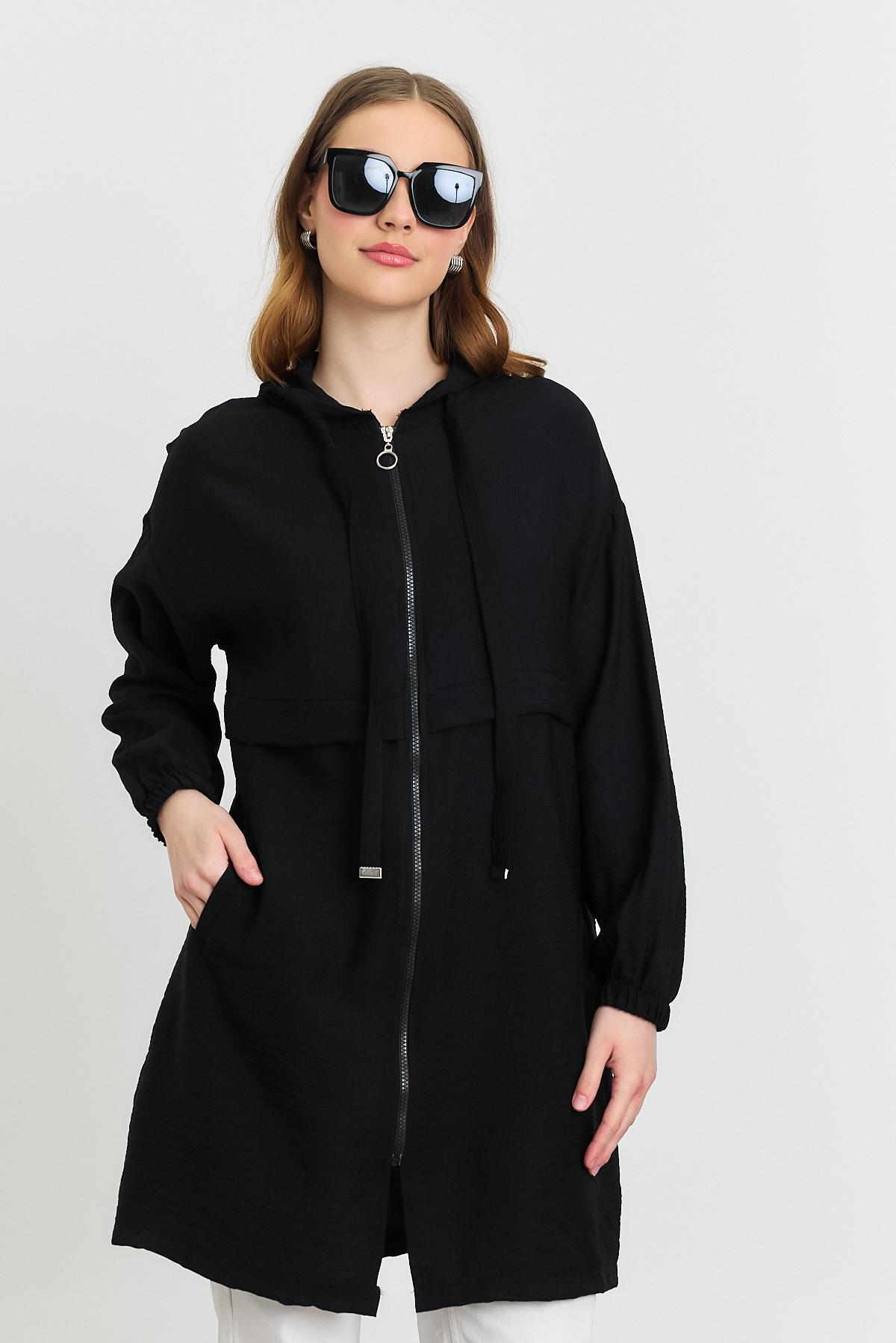 Siyah Kapüşonlu Cepli Kap 4472A - 7