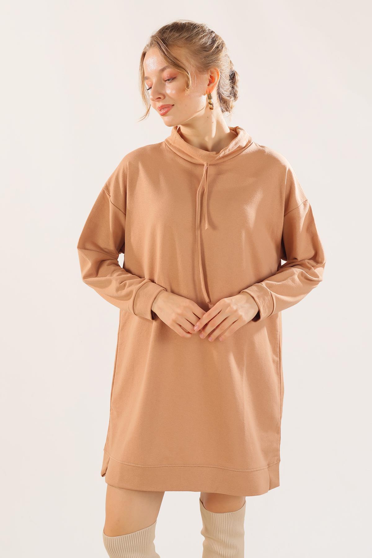 Bisküvi Yaka Bağcık Sweat 7383 - 2